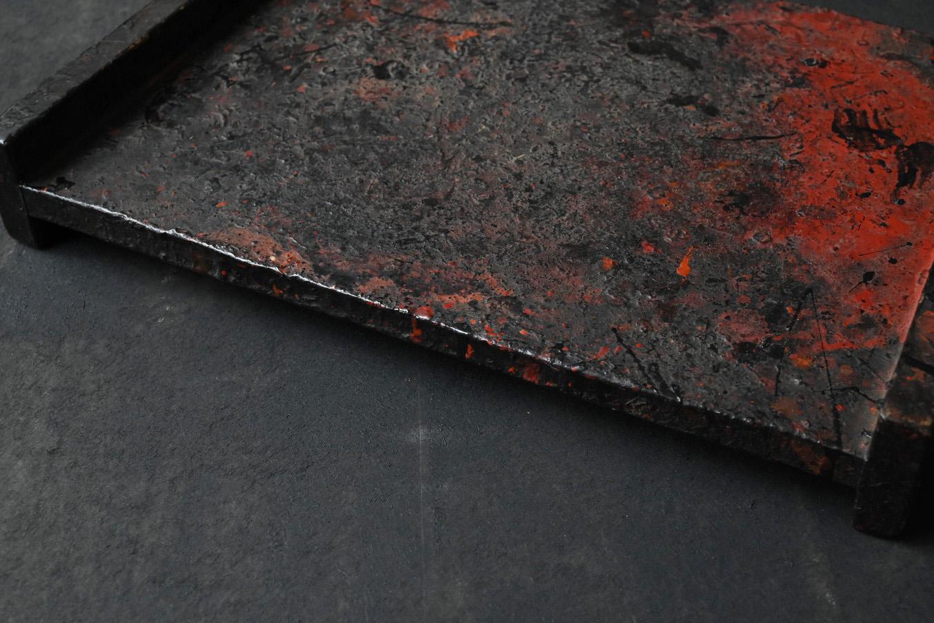 A workbench used by a Japanese lacquerware craftsman/wall-hanging object/20th 5