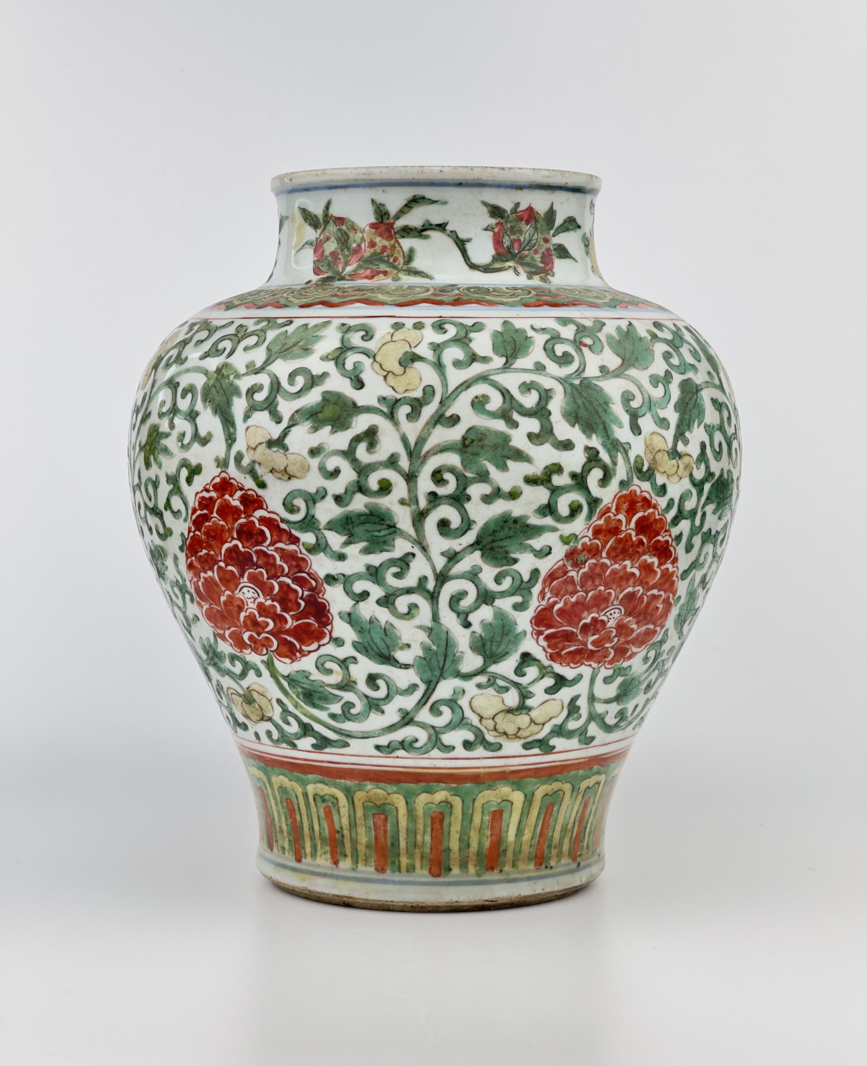 Glazed A Wucai 'Peony' Vase Transitional Period, 17th century, Early Qing Dynasty For Sale