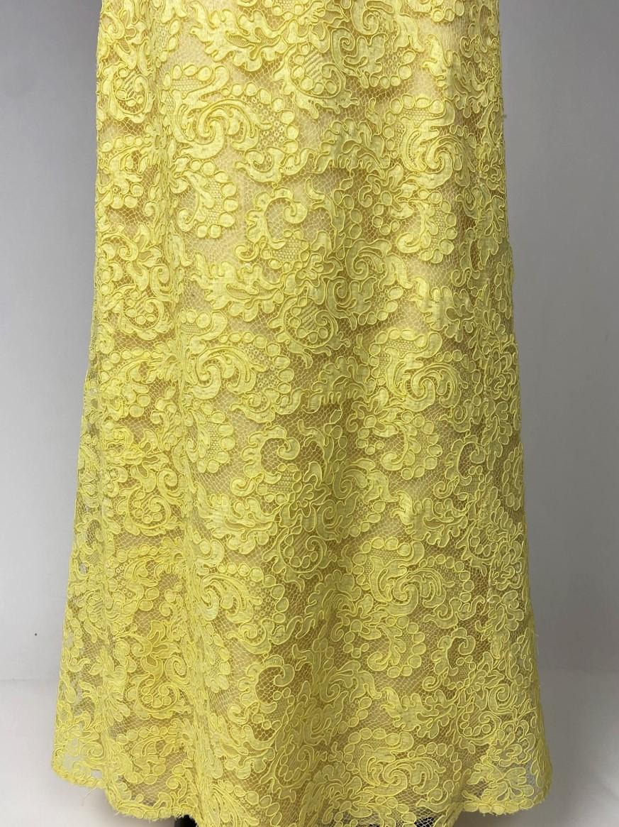 A Yellow Lace Dress with Ostrich Feathers by Jacques Heim Couture Circa 1965 For Sale 4