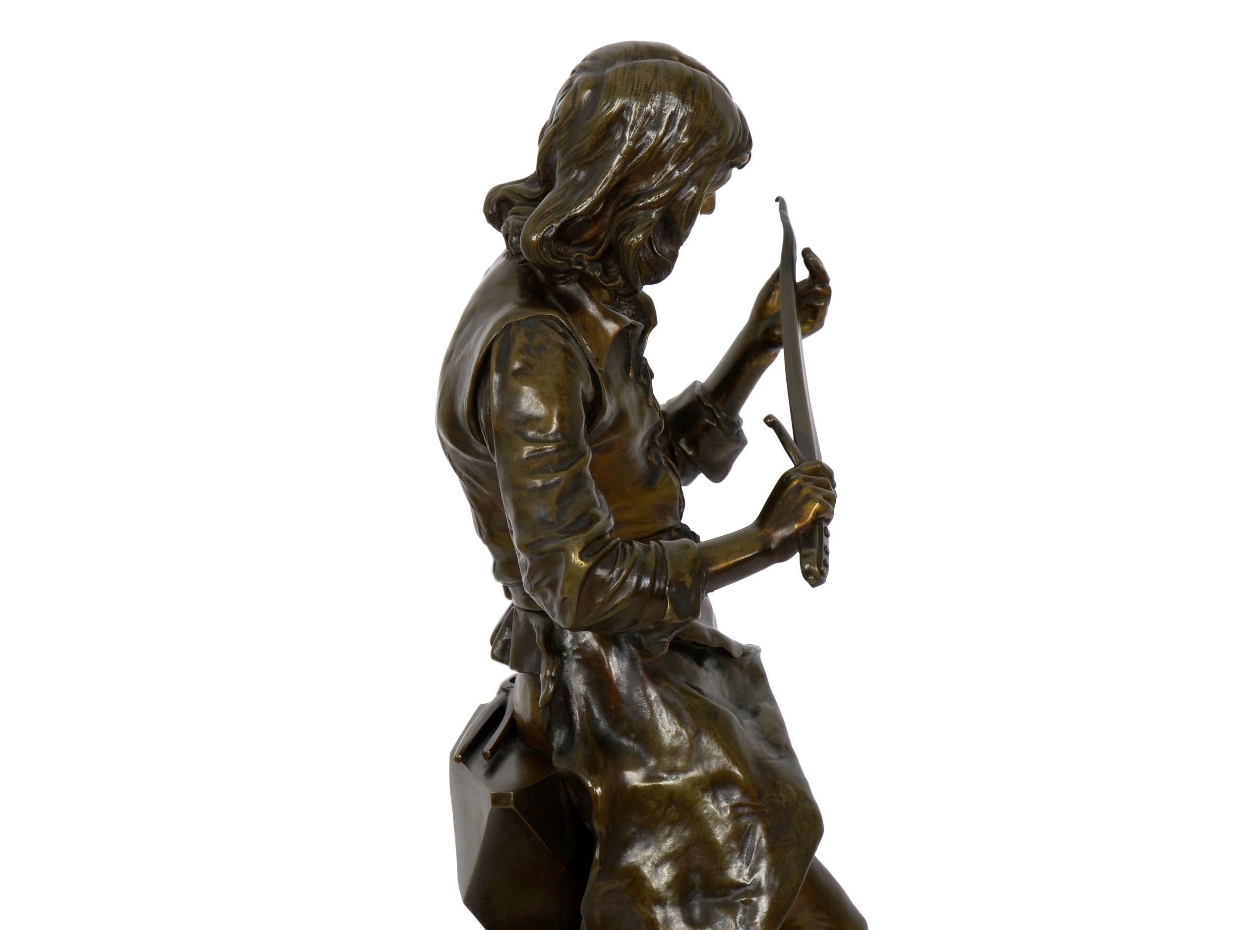 “A Young Bladesmith” French Antique Bronze Sculpture by Adrien-Étienne Gaudez 13