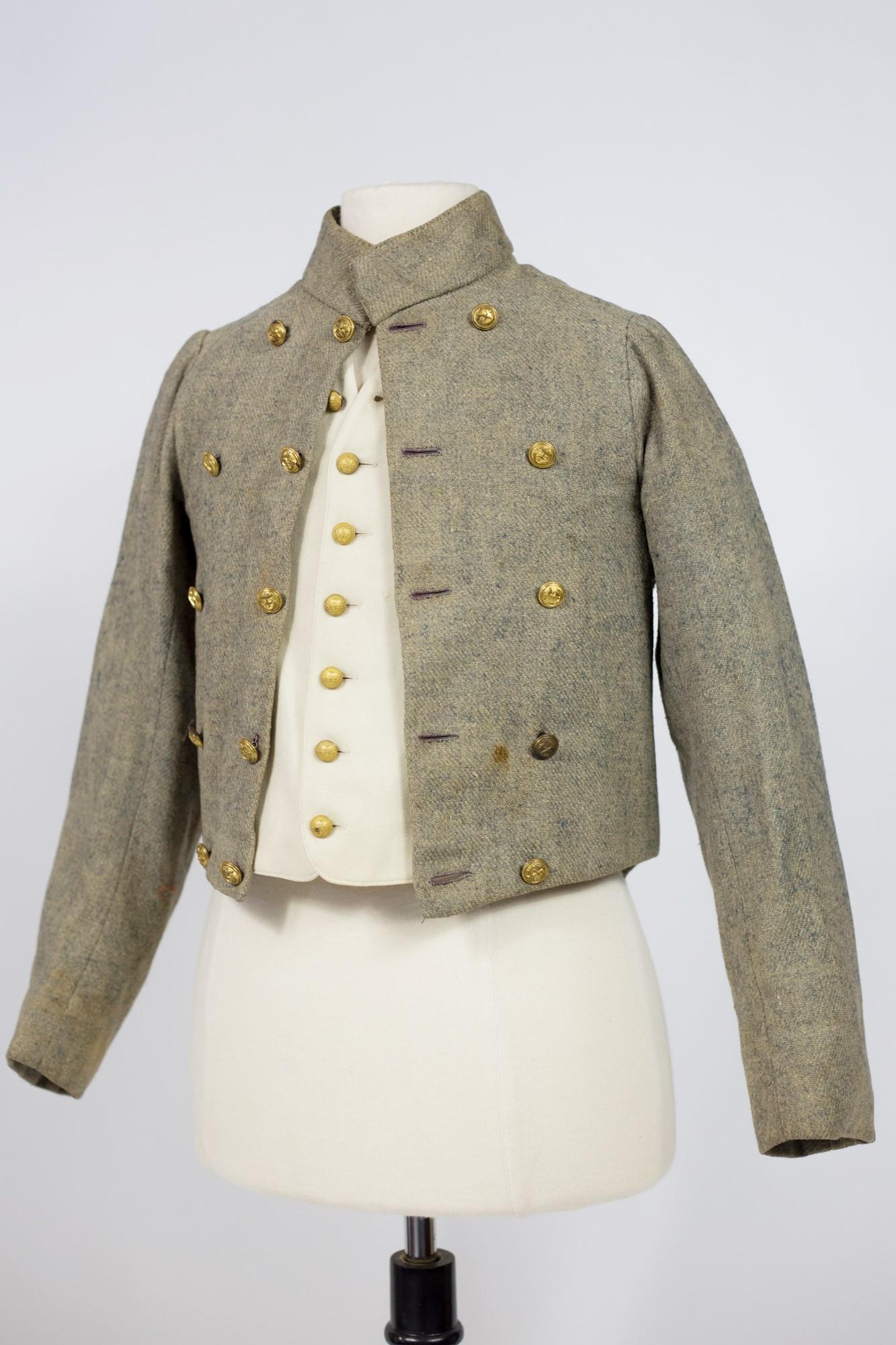 A young boy frock coat and waistcoat in chiné Indigo wool - France Circa 1880- In Good Condition For Sale In Toulon, FR