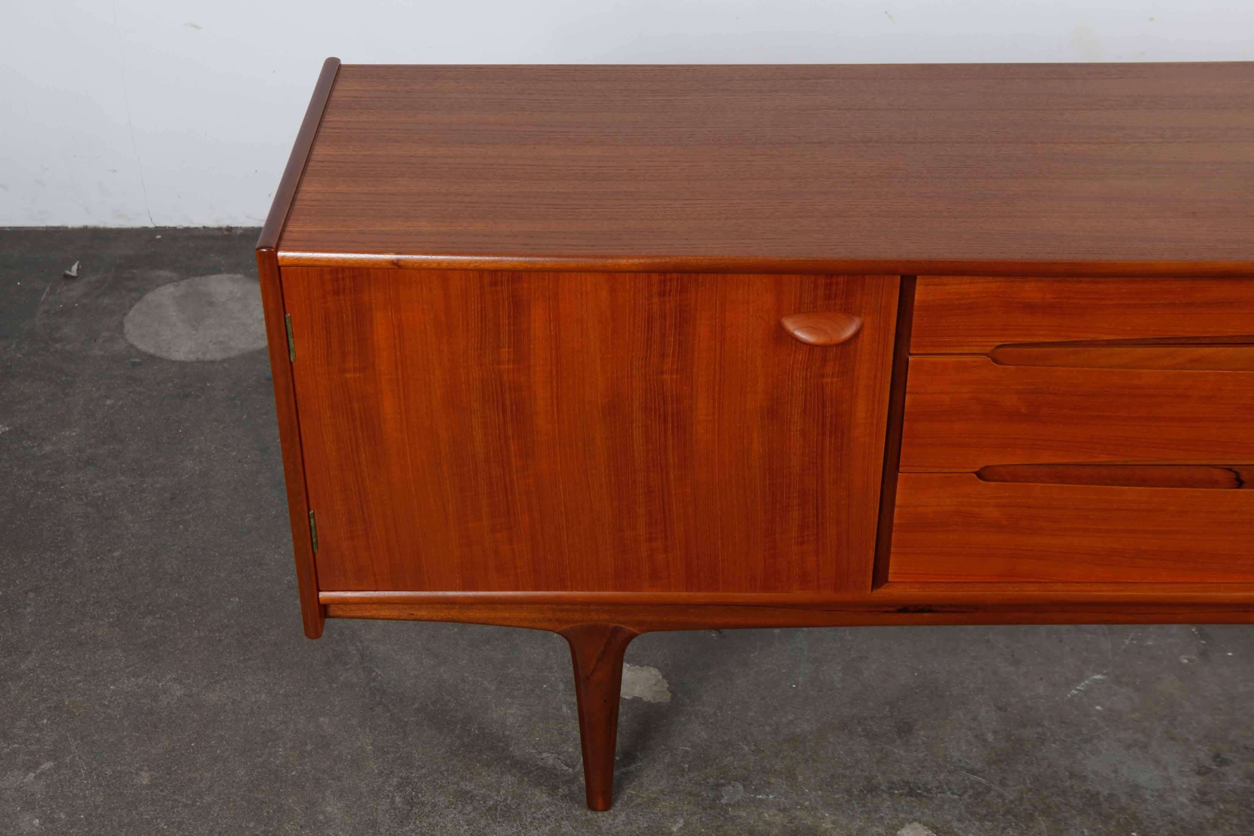 A. Younger Tola Wood Sideboard, 1950s, England 2