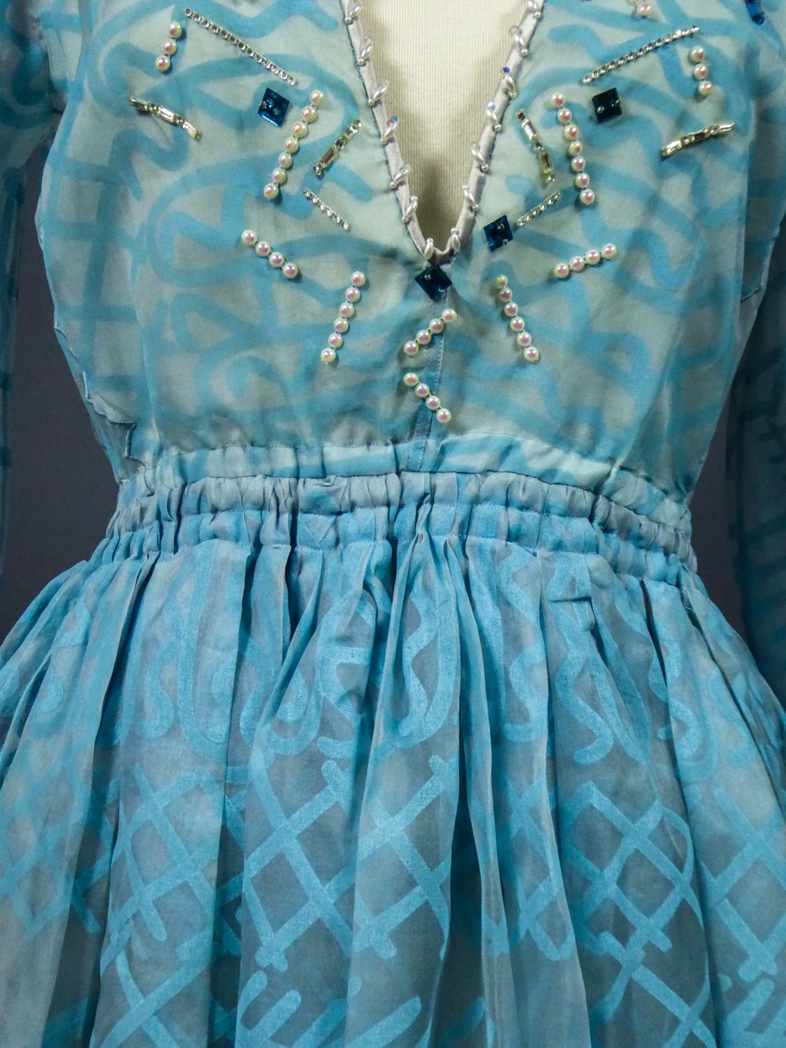 Zandra Rhodes Abendkleid aus bedrucktem Organza – Fortuny-Einfluss – um 1980 im Angebot 4