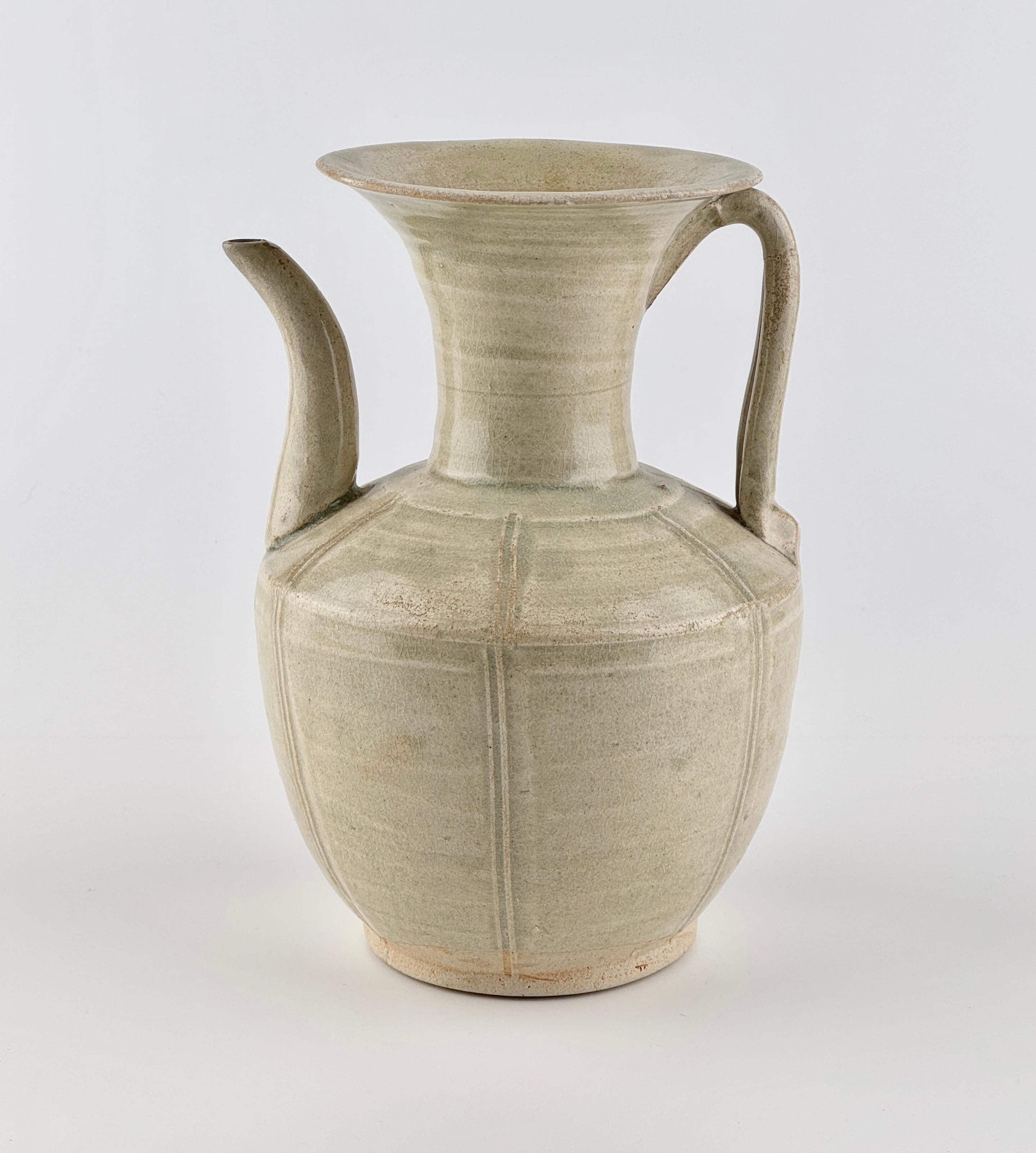 A Zhejiang Porcelain Ewer, Northern Song Dynasty For Sale 5