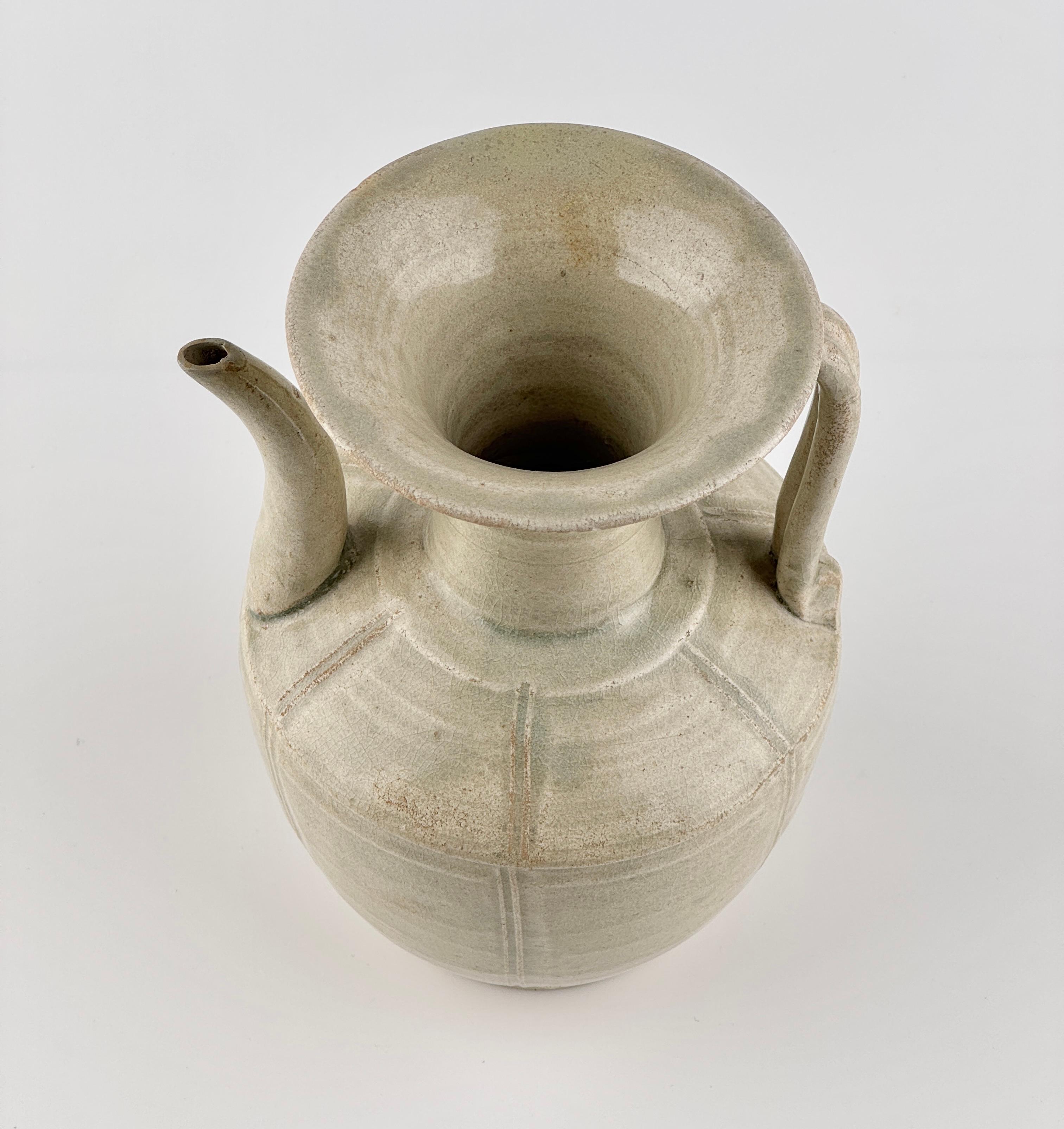 A Zhejiang Porcelain Ewer, Northern Song Dynasty For Sale 1