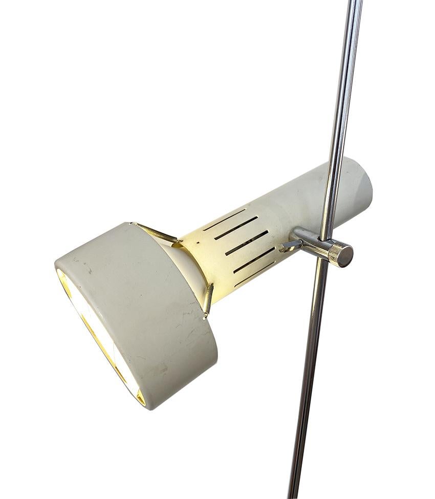 Laqué Lampadaire Disderot A14 d'Alain Richard en vente