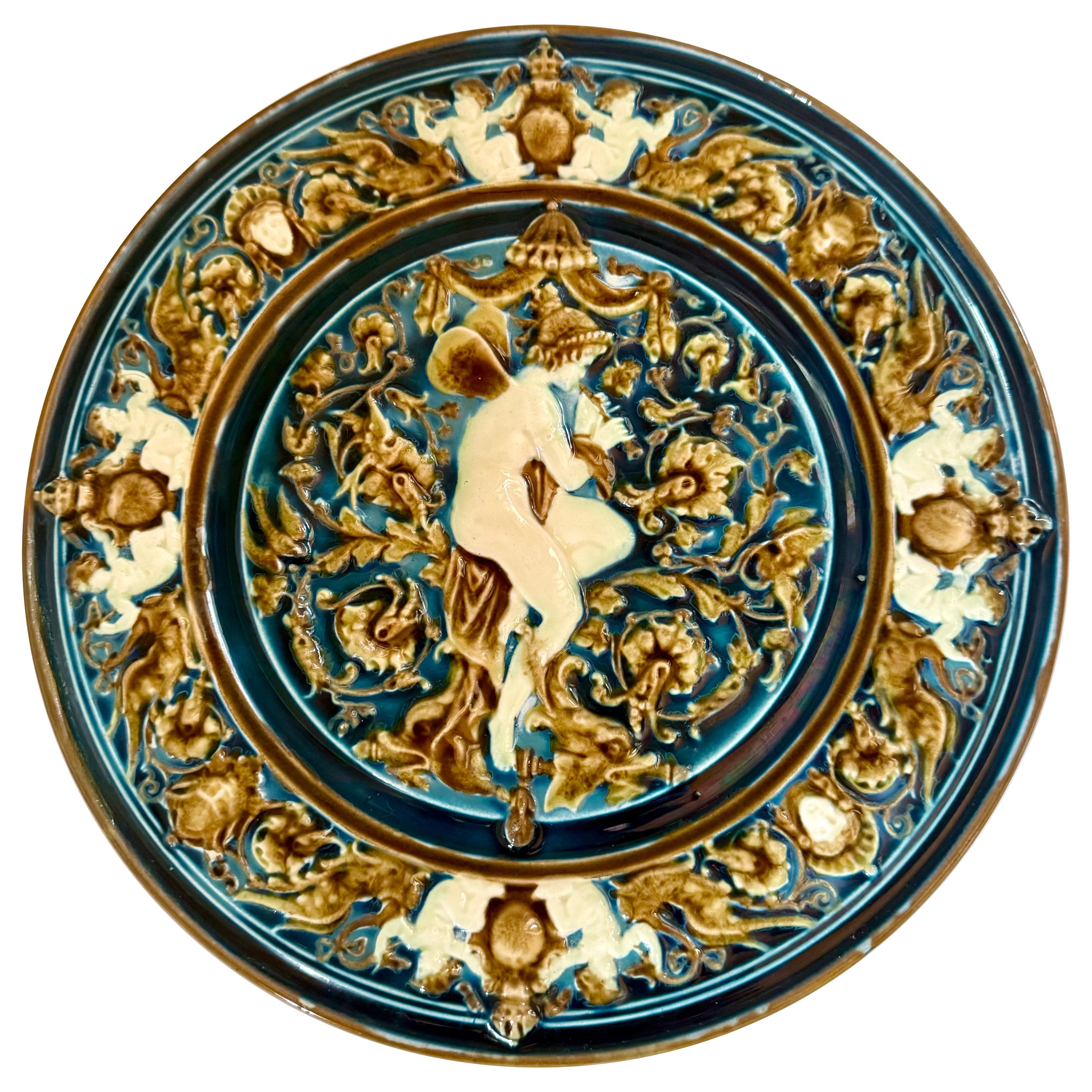Maiolica austriaca del XIX secolo con scena mitologica