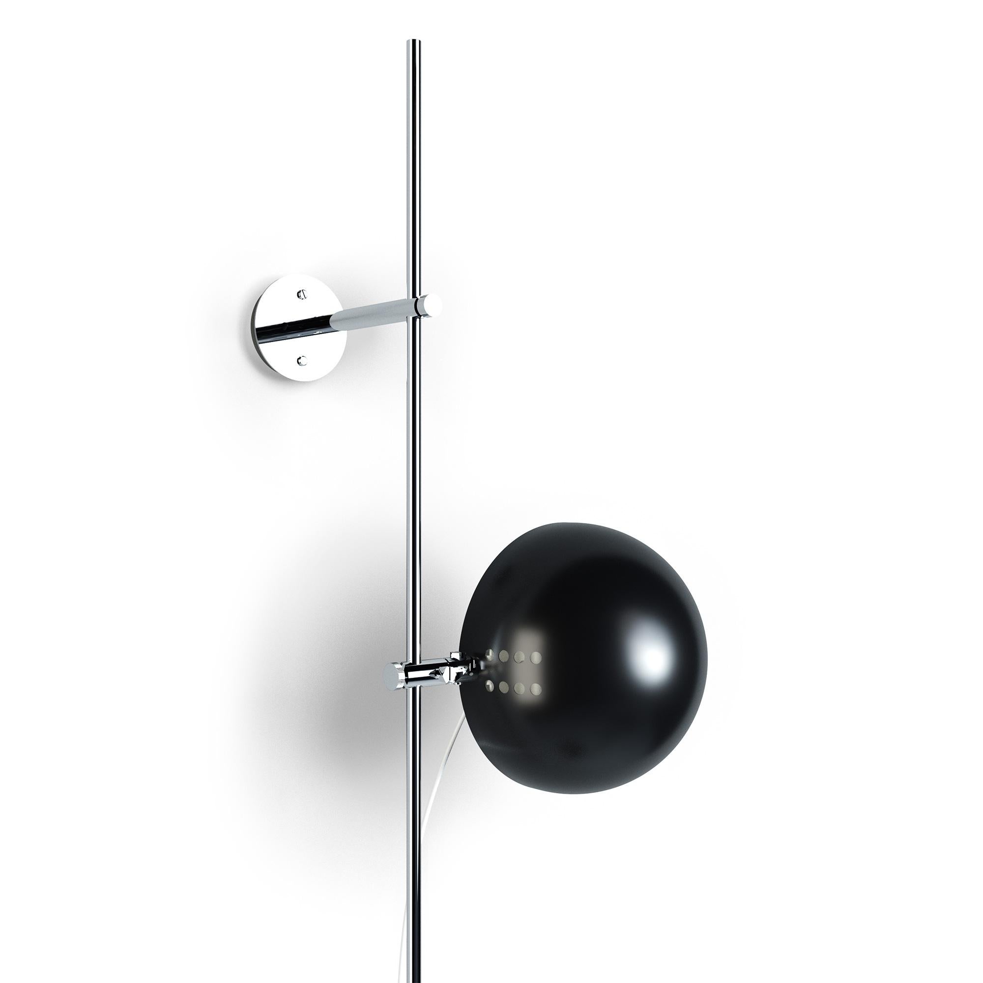 A24-1500 Aplique de pared by Disderot
Edición limitada. 
Diseñado por Alain Richard
Dimensiones: Ø 30 x A 150 cm.
Materiales: Metal lacado.

Se entrega con certificado de autenticación. Fabricado en Francia. Disponible en diferentes colores de