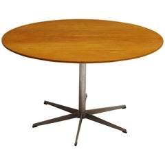 A825 Circular Oak Six Star Table by Arne Jacobsen for Fritz Hansen