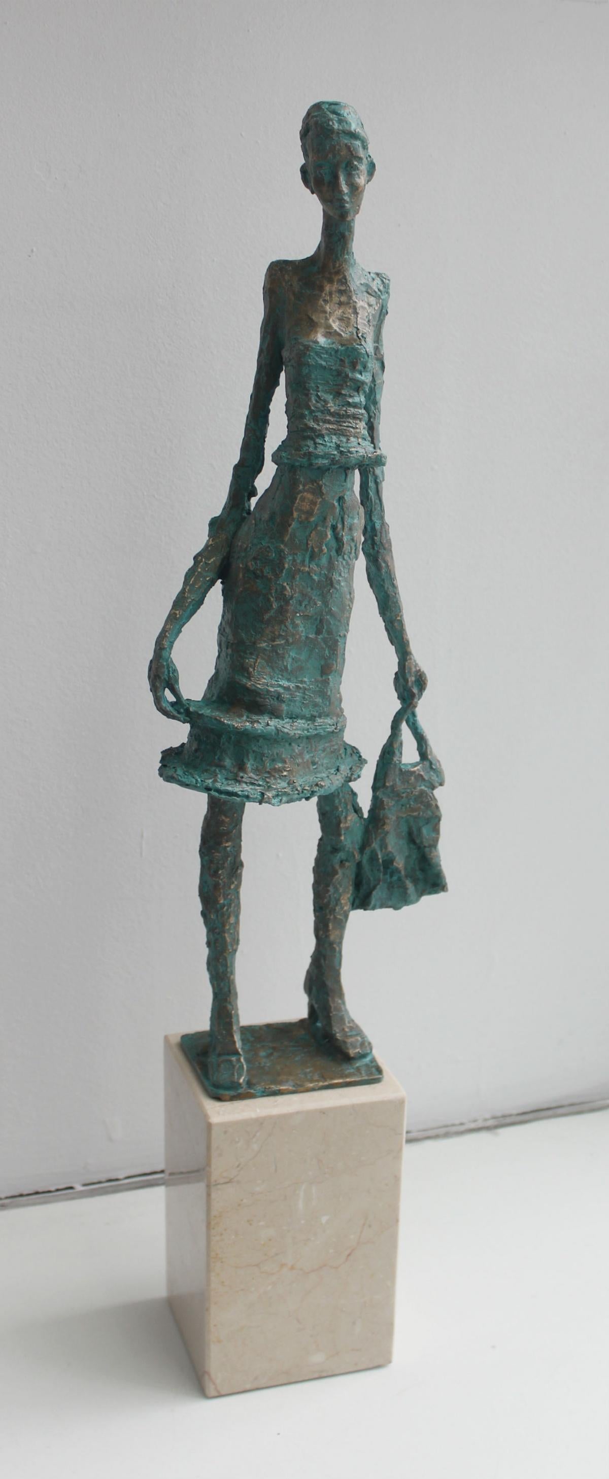 Jadwiga Lewandowska Figurative Sculpture - Woman with a purse - XXI century, Figurative sculpture, Bronze and marble