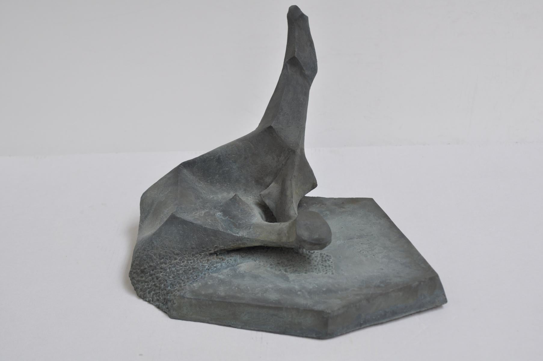 Antoni Janusz Pastwa Abstract Sculpture - A Mare - Contemporary bronze sculpture, abstract, geometric, animal