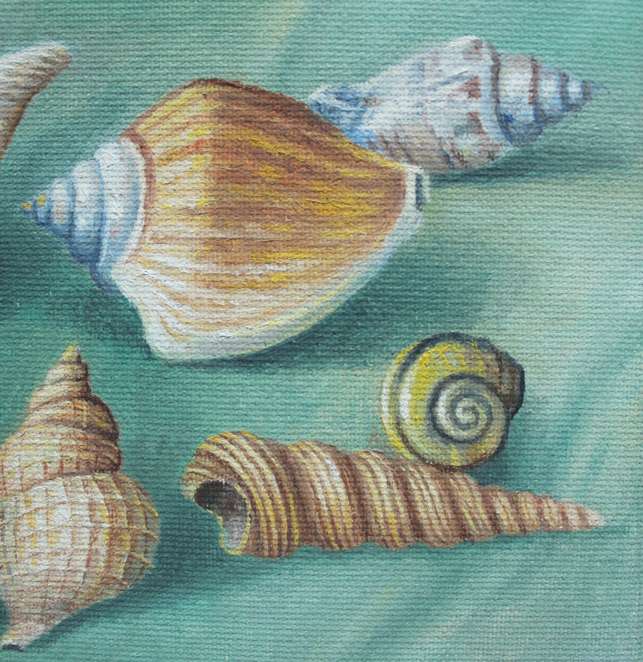 Shell Shells - Zeitgenössisches figuratives Ölgemälde, Stillleben, gedämpfte Farben, Realismus – Painting von Zbigniew Wozniak