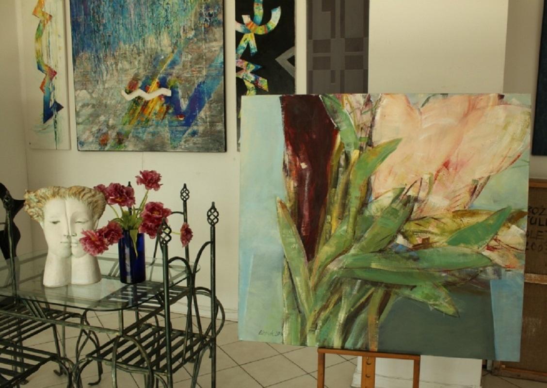 Tulips - XXI century, Oil painting, Abstract-figurative, Flowers - Painting by Bożena Lesiak