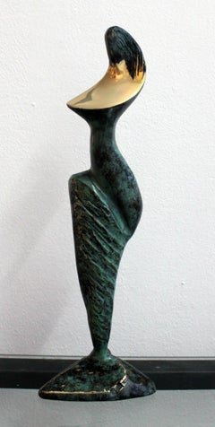 Dame - XXI Century, Contemporary Bronze Sculpture, Figurative, Nude, Abstract