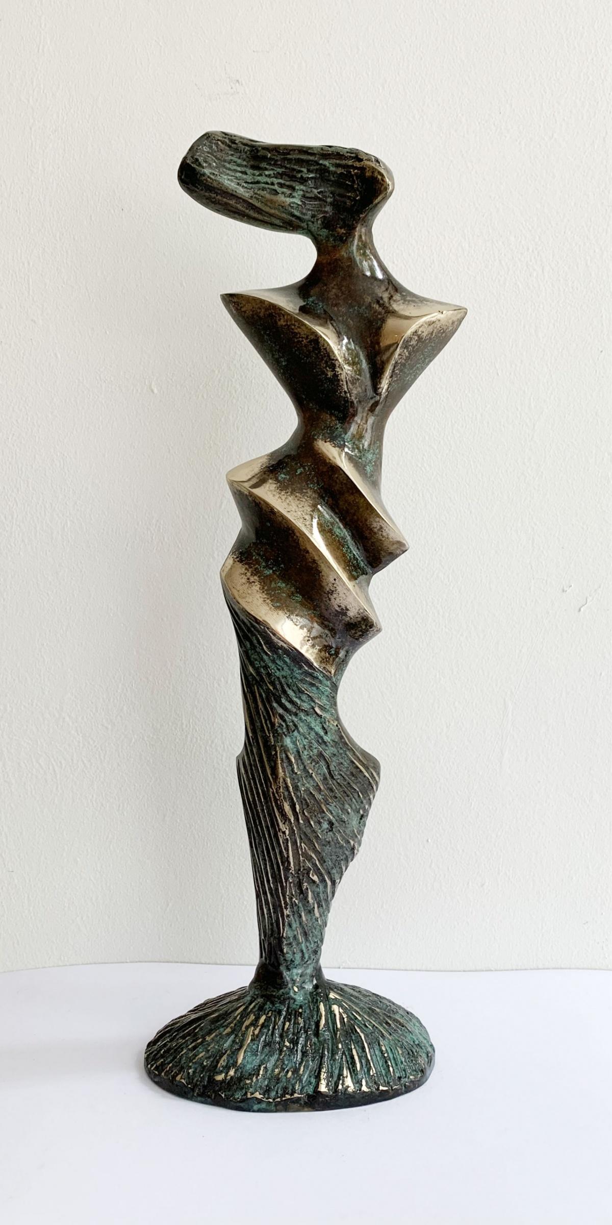 Stanisław Wysocki Figurative Sculpture - Dame V - XXI century Contemporary bronze sculpture, Abstract & figurative
