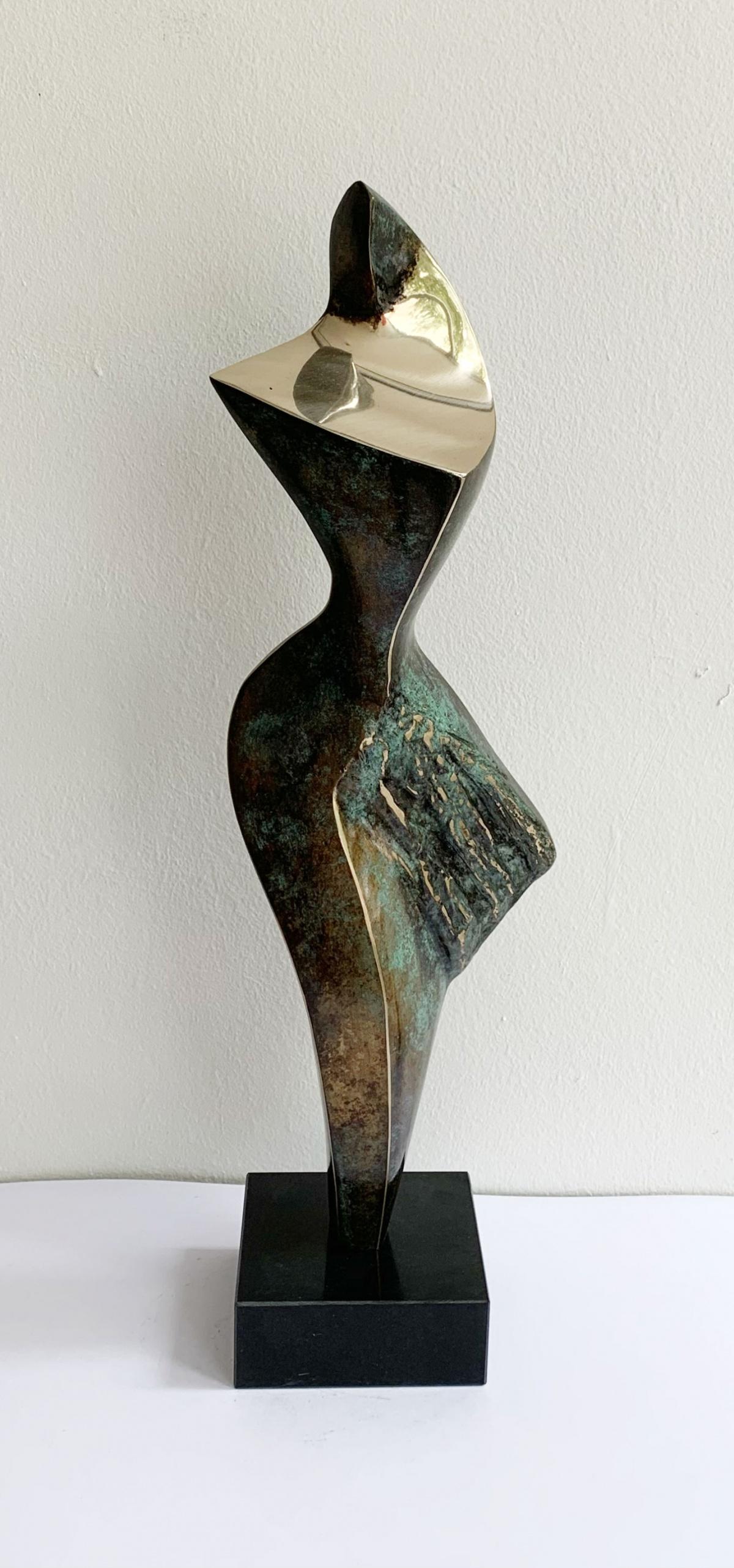 Stanisław Wysocki Abstract Sculpture - Dame VII - XXI century Contemporary bronze sculpture, Abstract & figurative