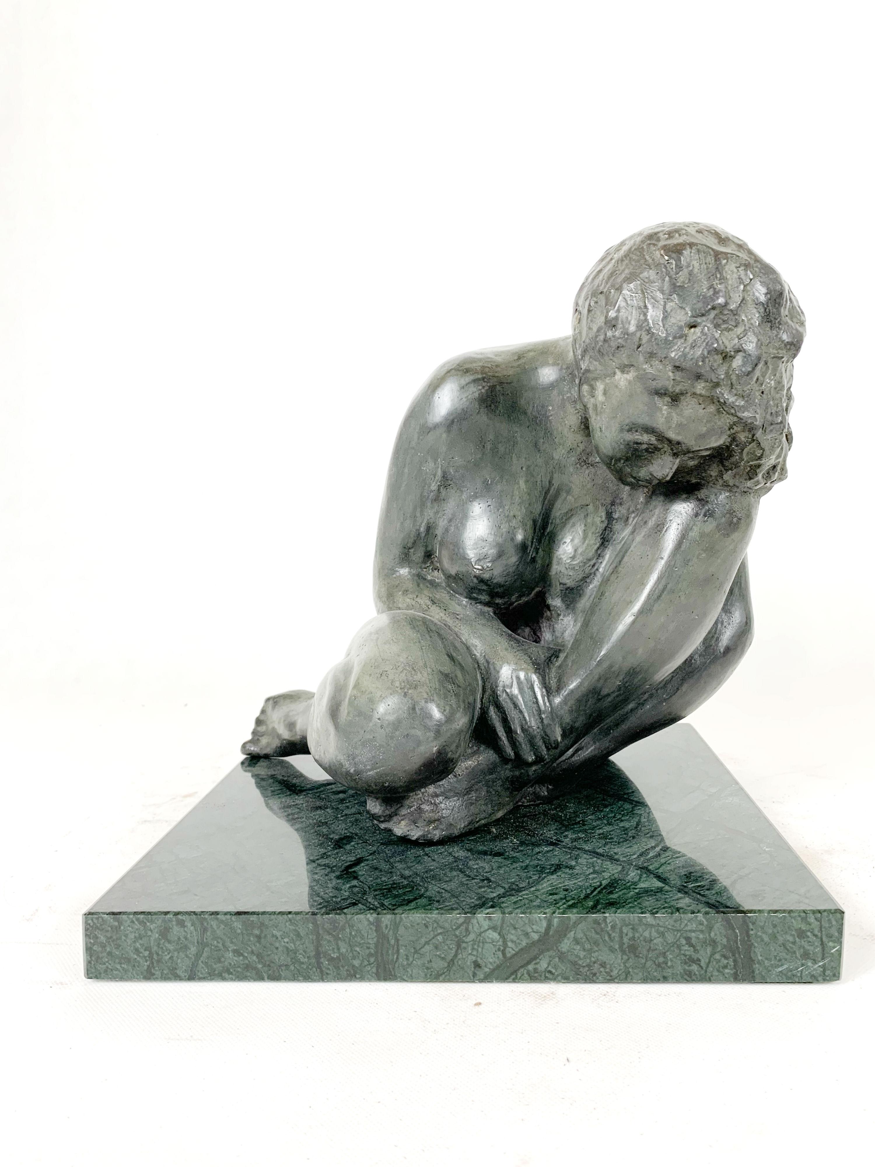 Femme - Sculpture figurative en bronze contemporaine du XXIe siècle, classique, réalisme - Or Nude Sculpture par Ryszard Piotrowski