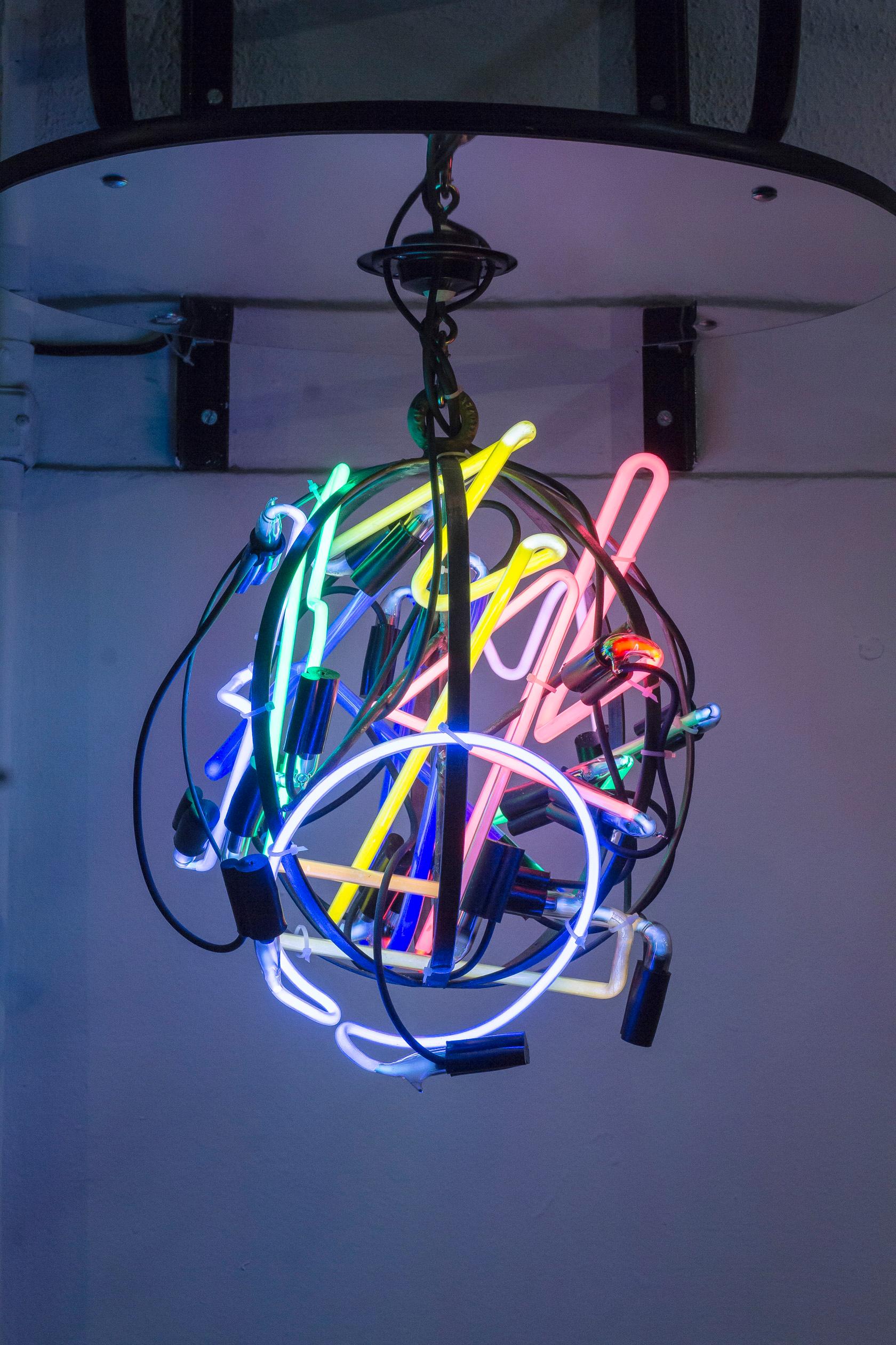 Ale Jordão Still-Life Sculpture - Pushing Ball, Neon Globe