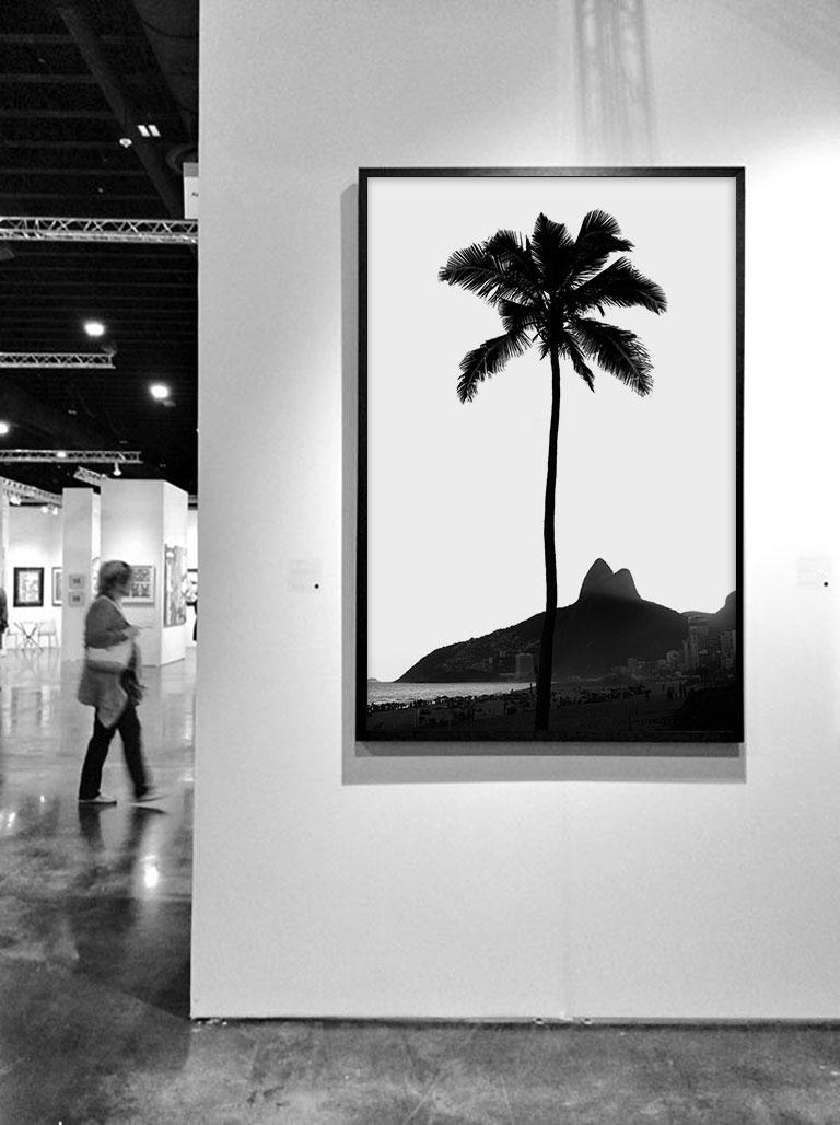 Rio sem cor #9, Geometria Carioca series, Rio de Janeiro, Brazil, 2019 - Photograph by Joaquim Nabuco