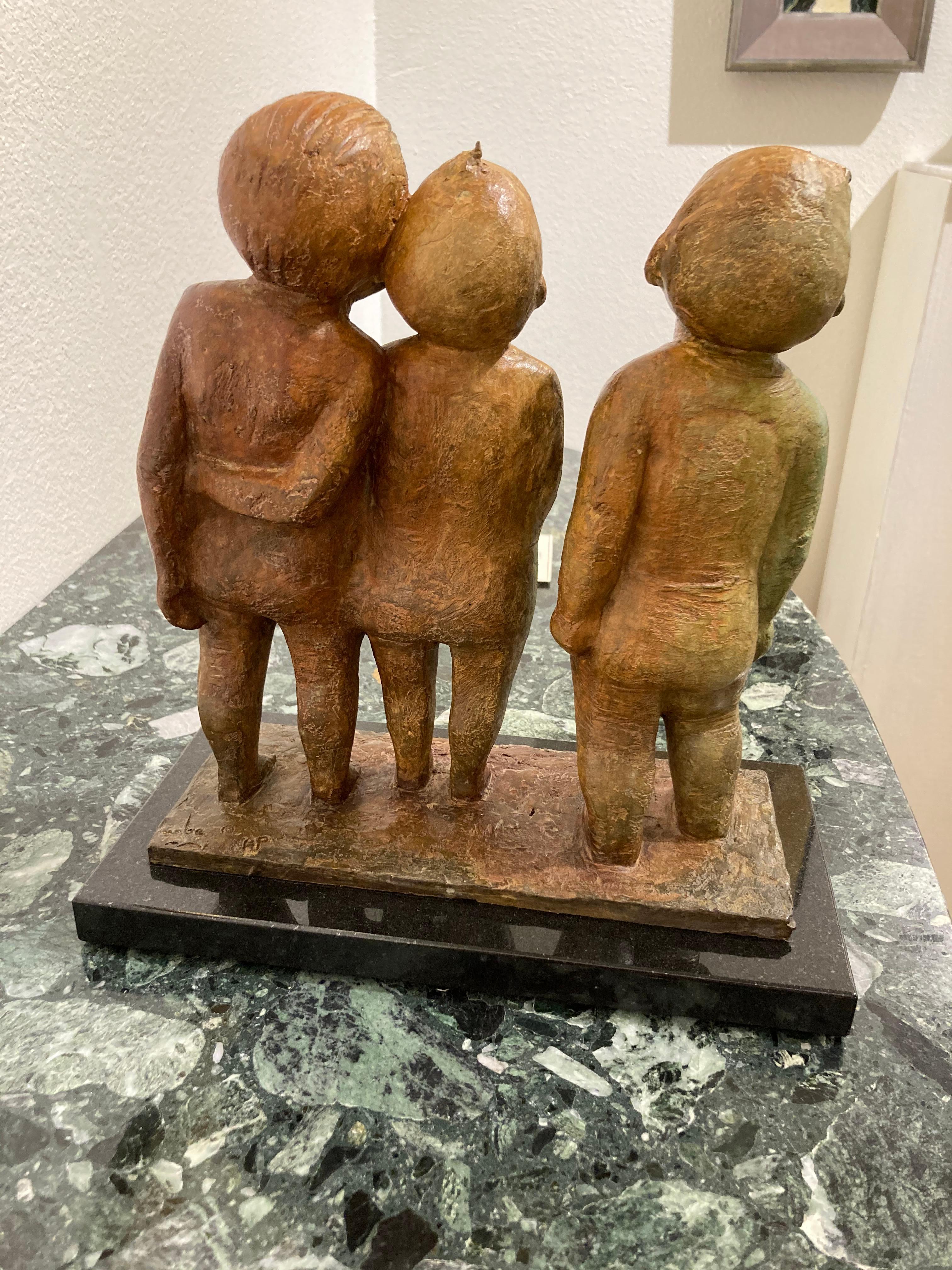 Canzone di primavera - Figurative Sculpture Oro di Nobe Babayan