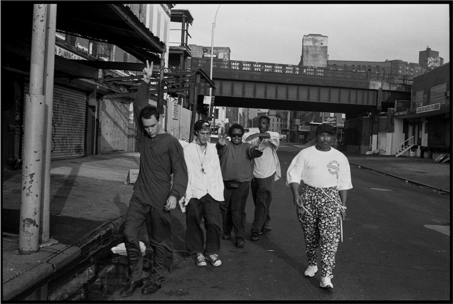 Sam Erickson Black and White Photograph - Dave Matthews Band, NYC, 1994