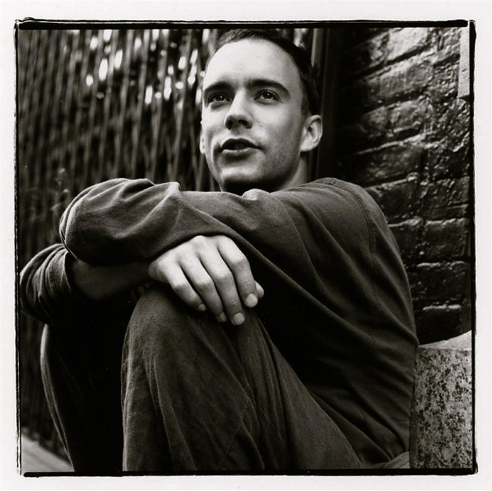 Sam Erickson Portrait Photograph – Dave Matthews, East Village Porträt 1994