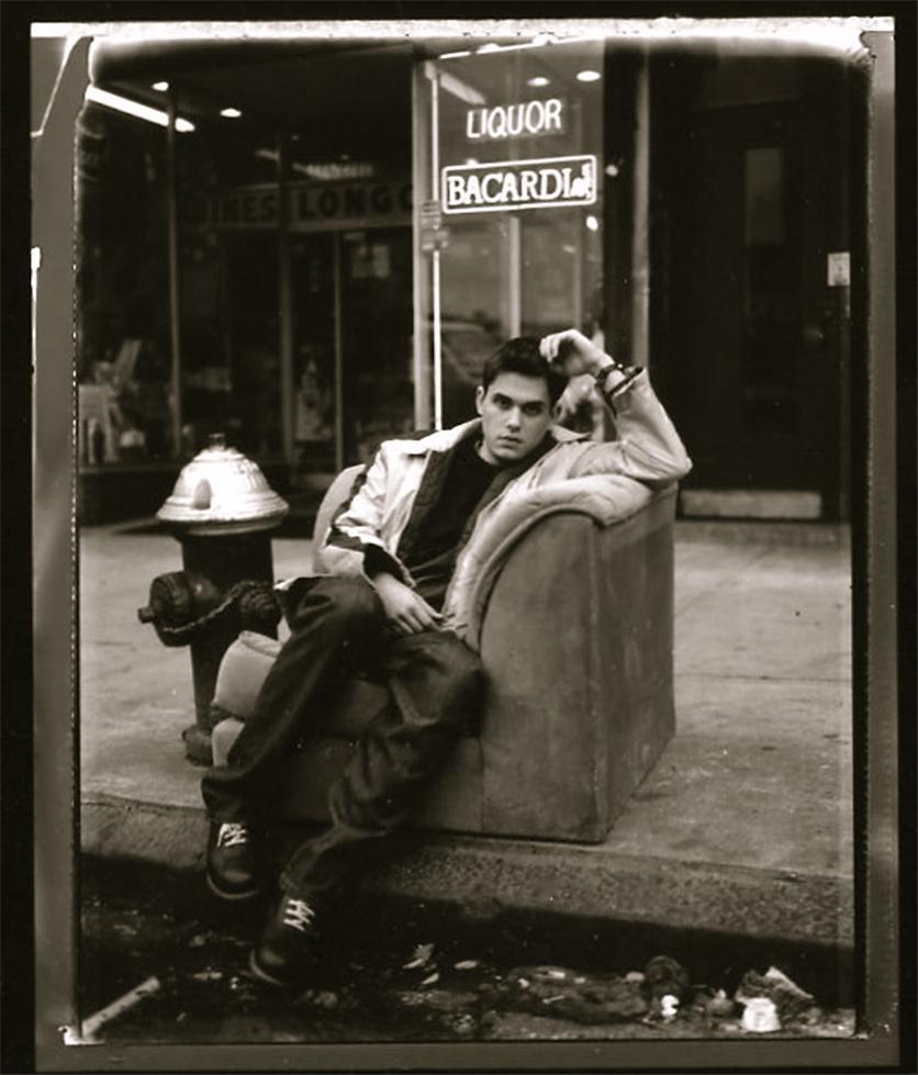 Sam Erickson Black and White Photograph – John Mayer, New York, 2000