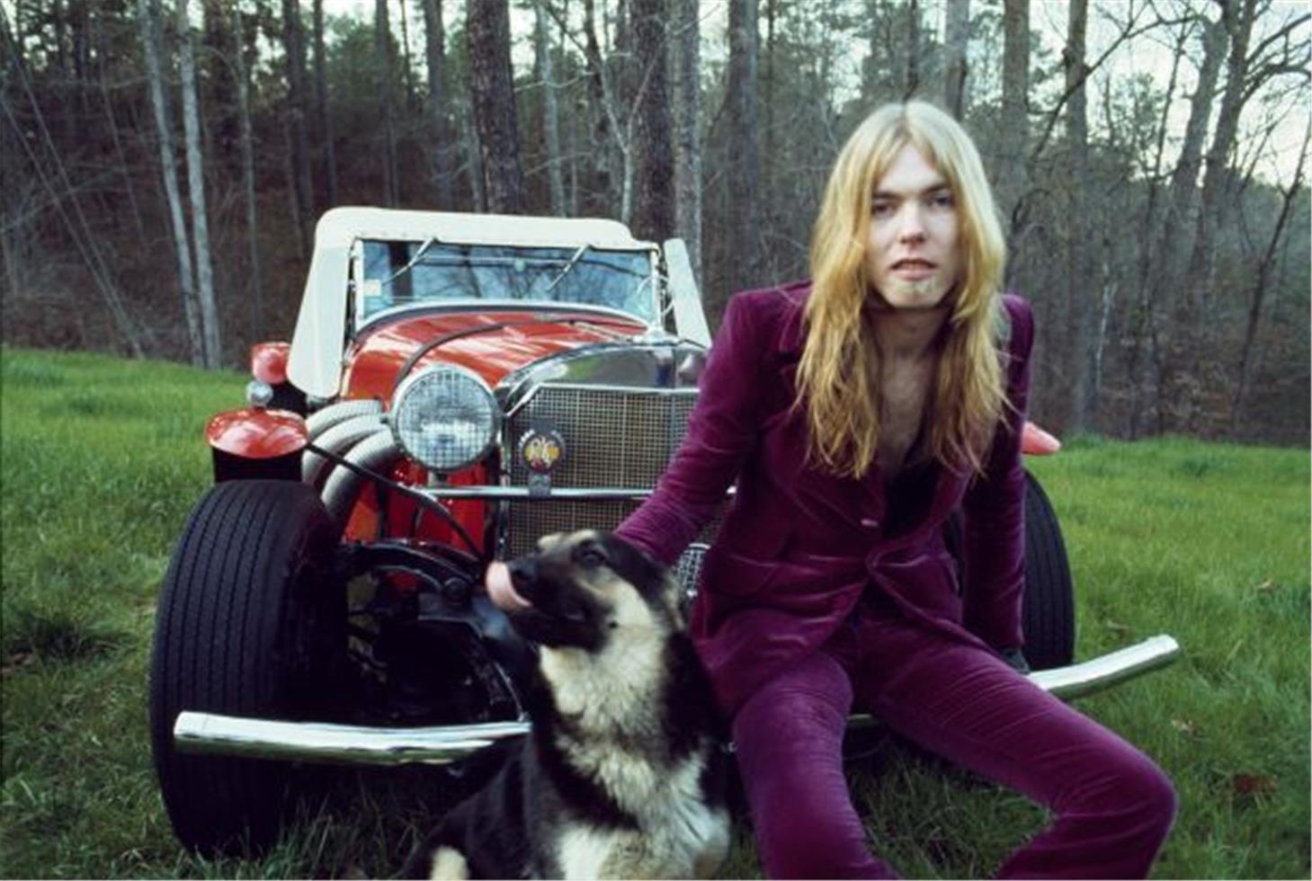 Gilbert Lee Color Photograph - Gregg Allman with his dog, 1975