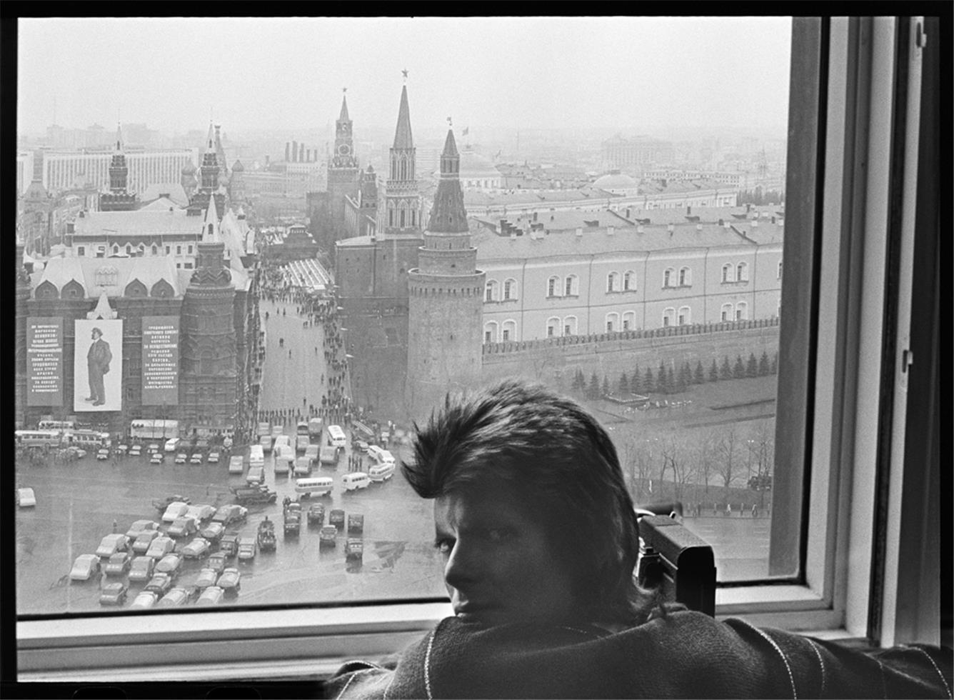 Geoff MacCormack Black and White Photograph - David Bowie, filming in Moscow, 1973