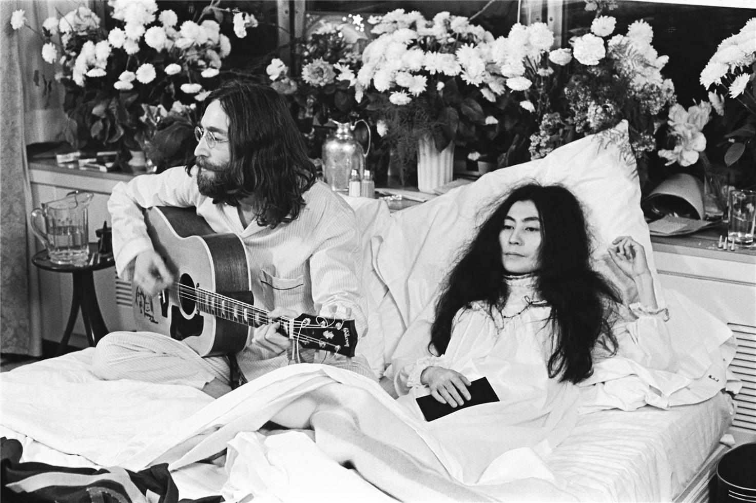 Stephen Sammons Black and White Photograph - John Lennon, Yoko Ono, Bed-In For Peace, Montreal, Canada 1969