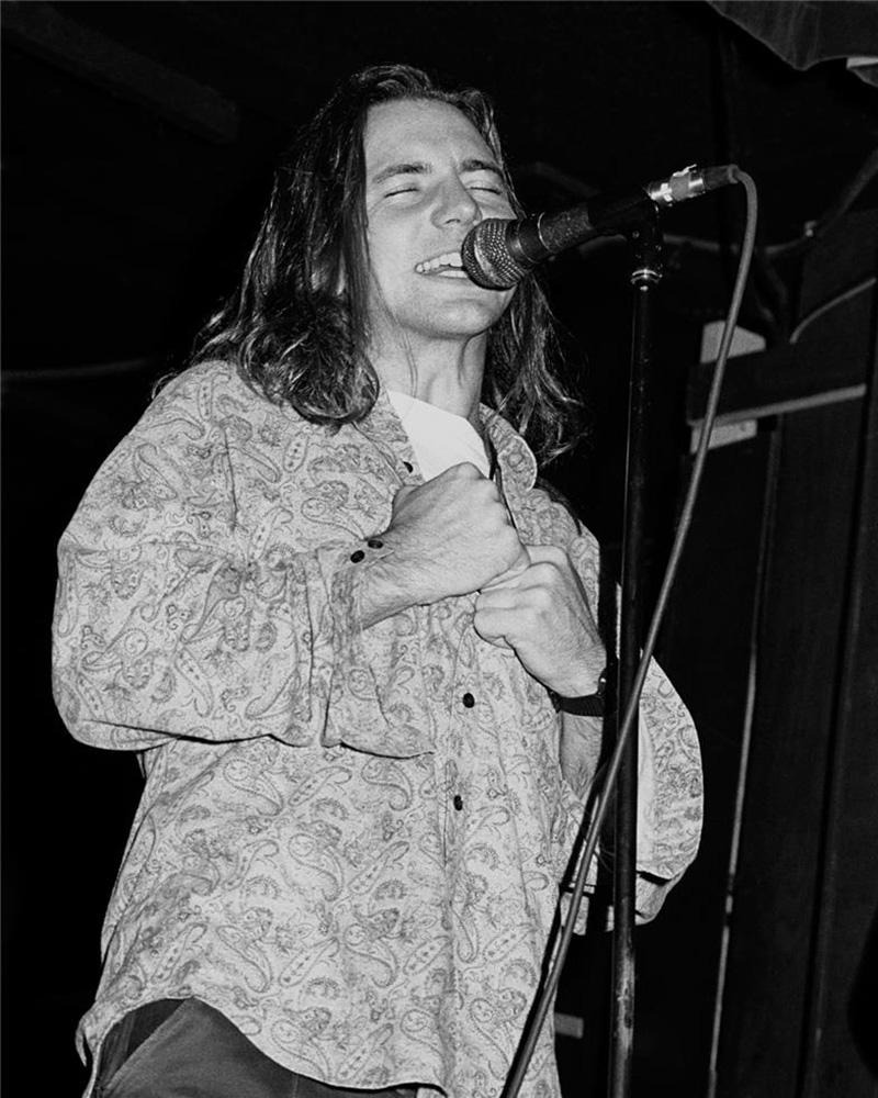 Karen Mason-Blair Black and White Photograph - Eddie Vedder, Pearl Jam
