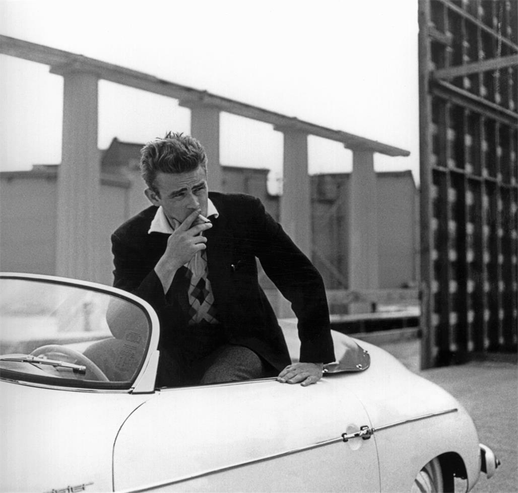 Unknown Black and White Photograph - James Dean, 1955