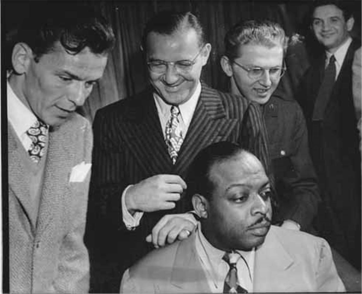 Peter Martin Black and White Photograph - Frank Sinatra with Tommy Dorsey and Count Basie #2