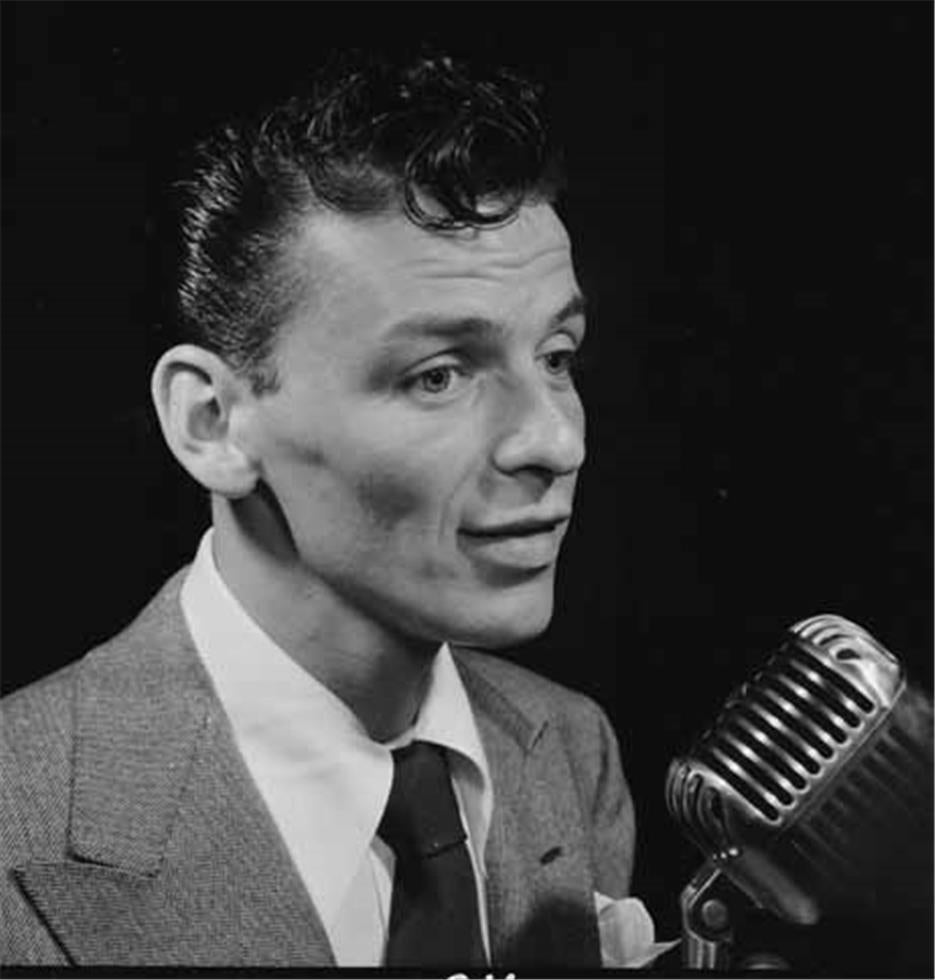 Peter Martin Black and White Photograph - Frank Sinatra Close up #2