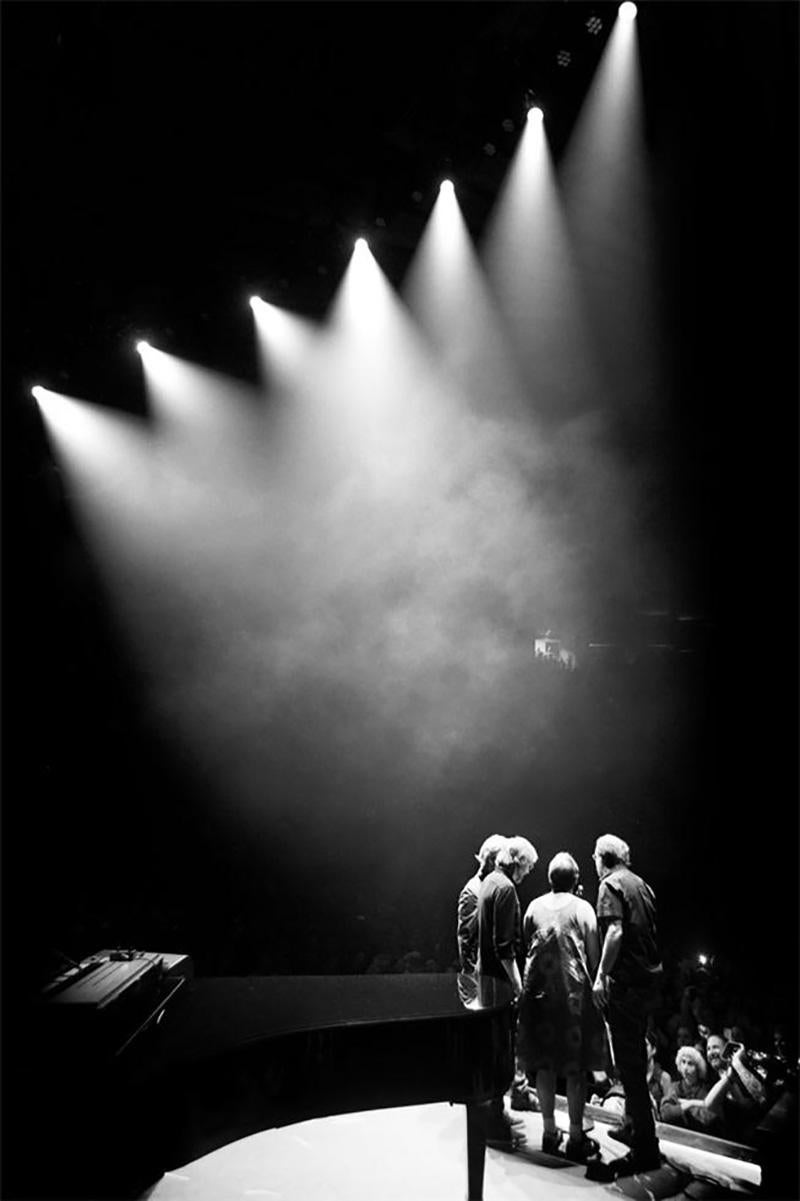 Black and White Photograph de Rene Huemer - Phish, 2012