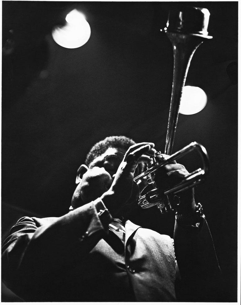 Lee Tanner Black and White Photograph - Dizzy Gillespie