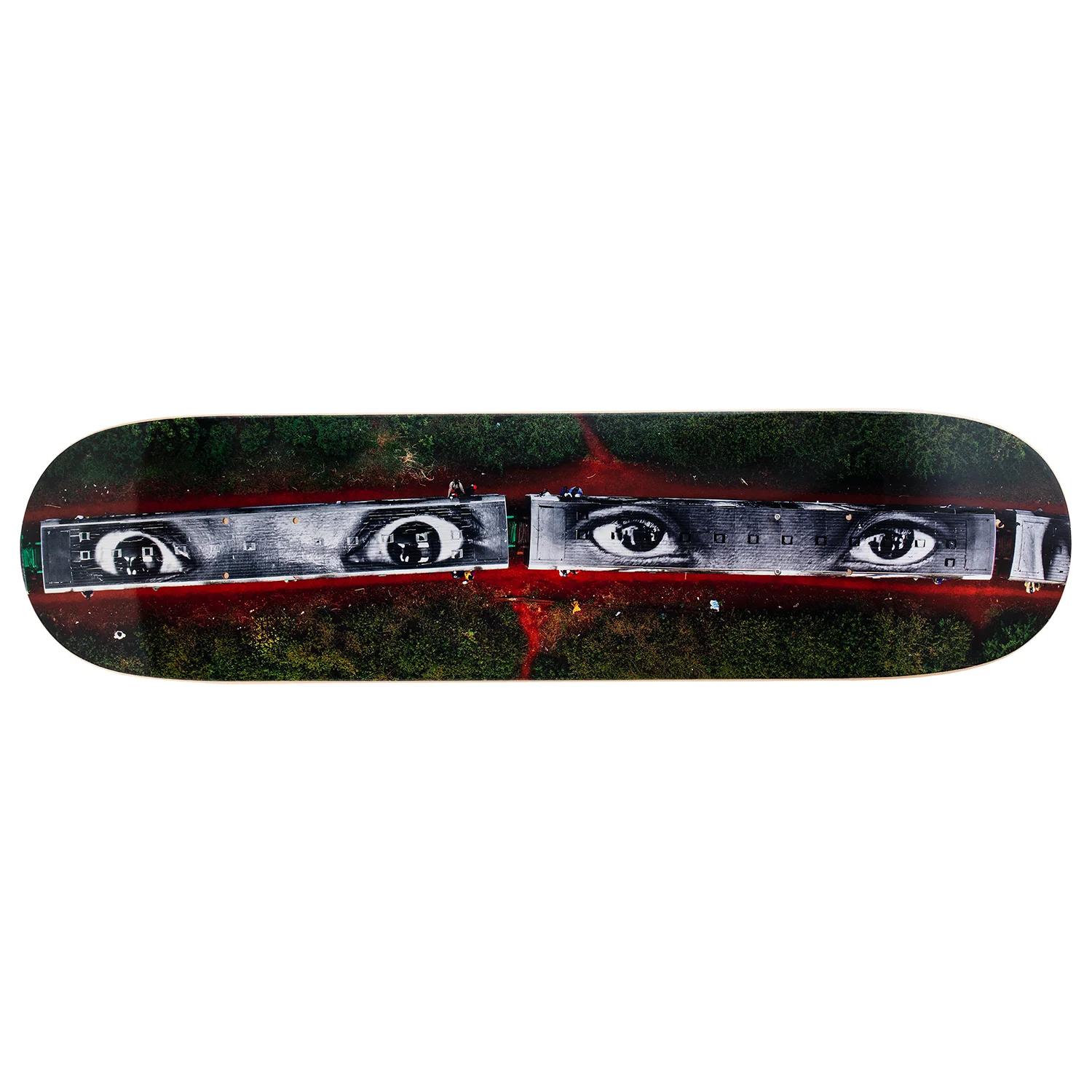 28 MILLIMETER: FRAUEN SIND HELDEN. Limitierte Auflage Skate Street Art Design