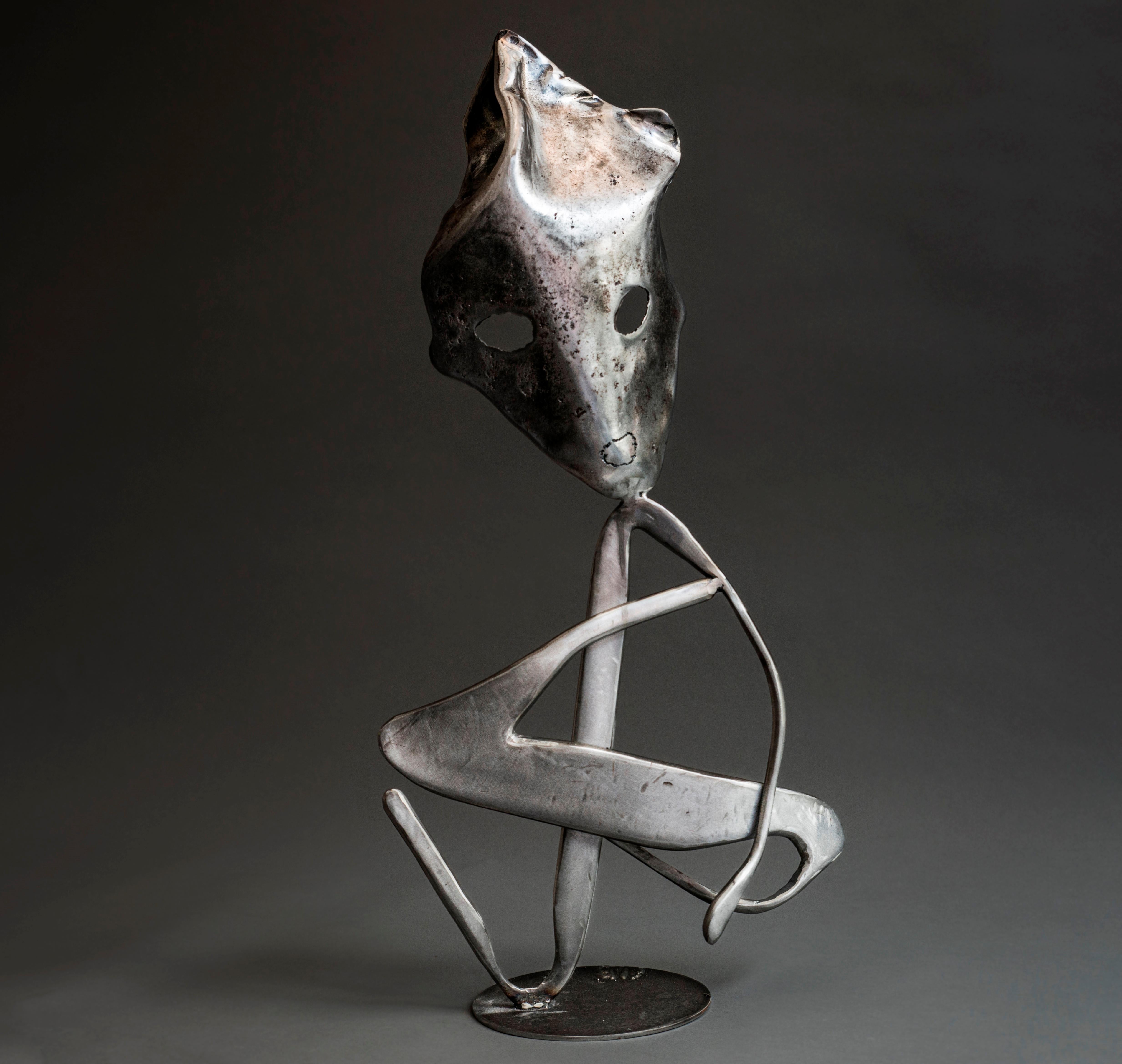 Y - Haude Bernab, 21. Jahrhundert, Zeitgenössische Metallskulptur, Figur – Sculpture von Haude Bernabé