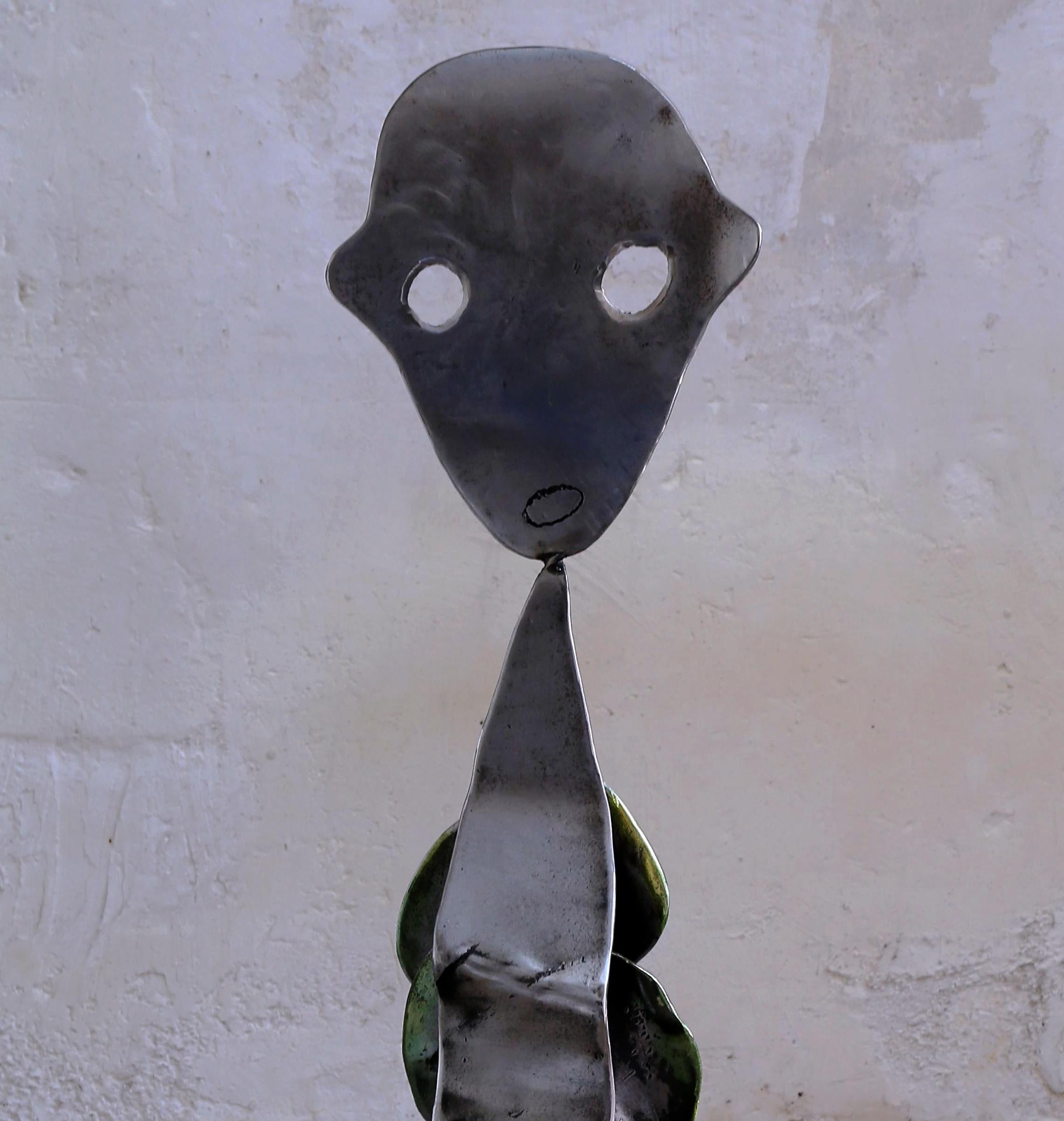 Insomnia - Haude Bernab, 21. Jahrhundert, Zeitgenössische Metallskulptur, Figur – Sculpture von Haude Bernabé