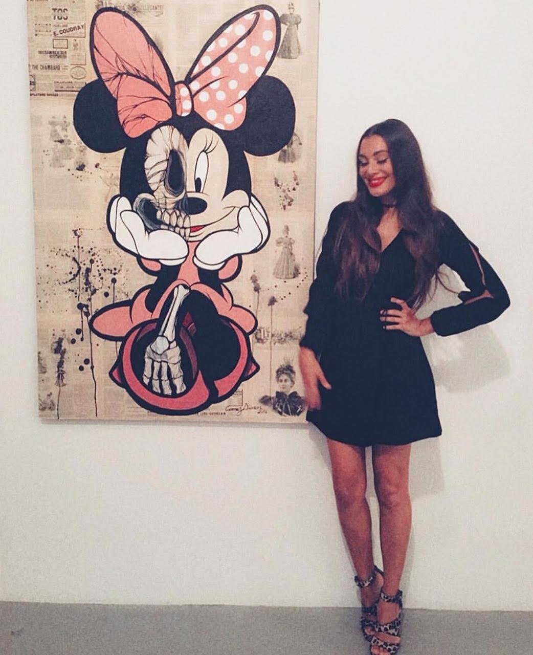 Gomez Duran, Minnie after checking Mickey's phone - Pop Art Art by  Gomez Duran