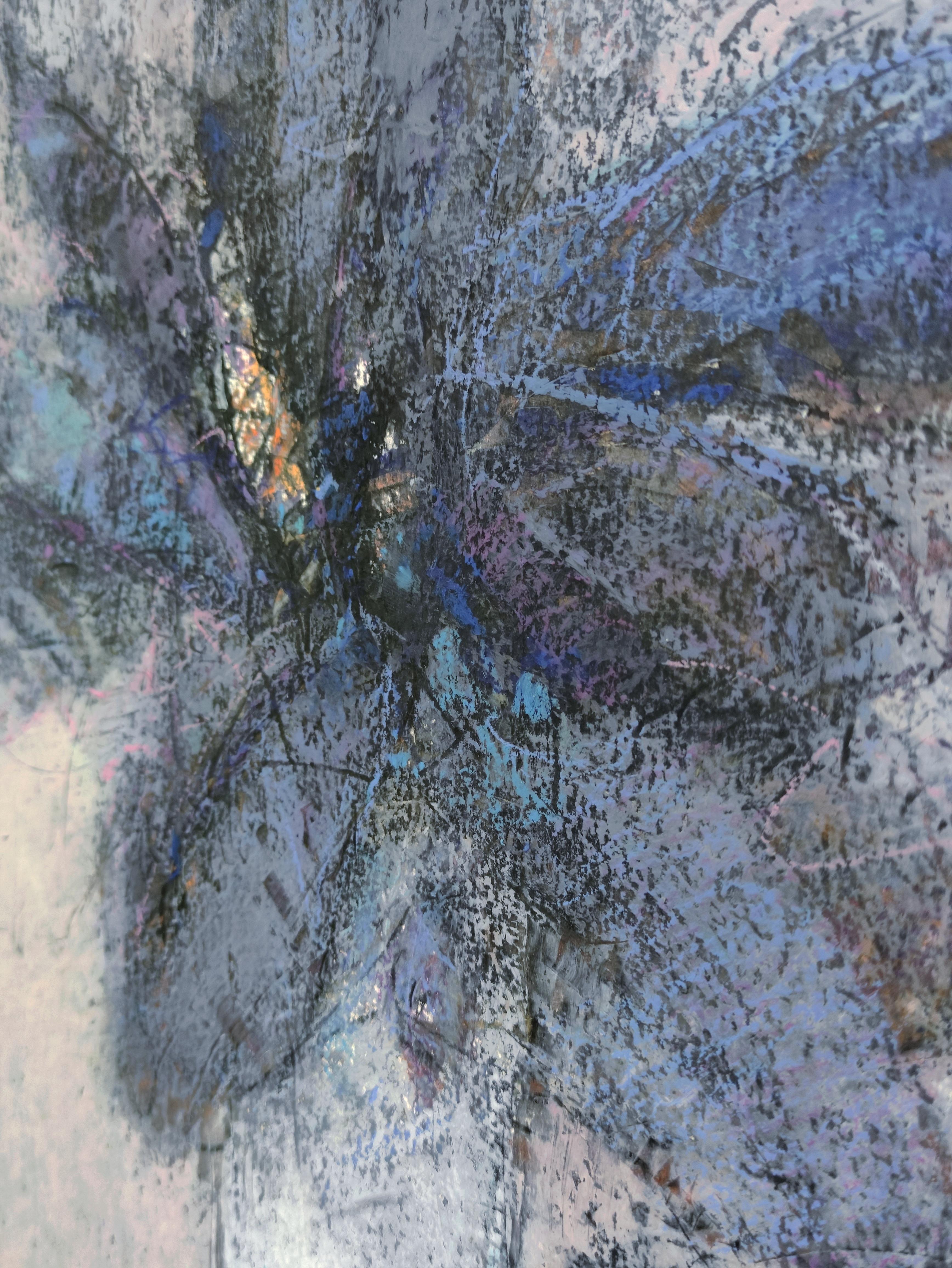 Feuilles bleues - Peinture contemporaine au pastel à l'huile sur les fleurs et la nature - Gris Landscape Art par Janusz Kokot