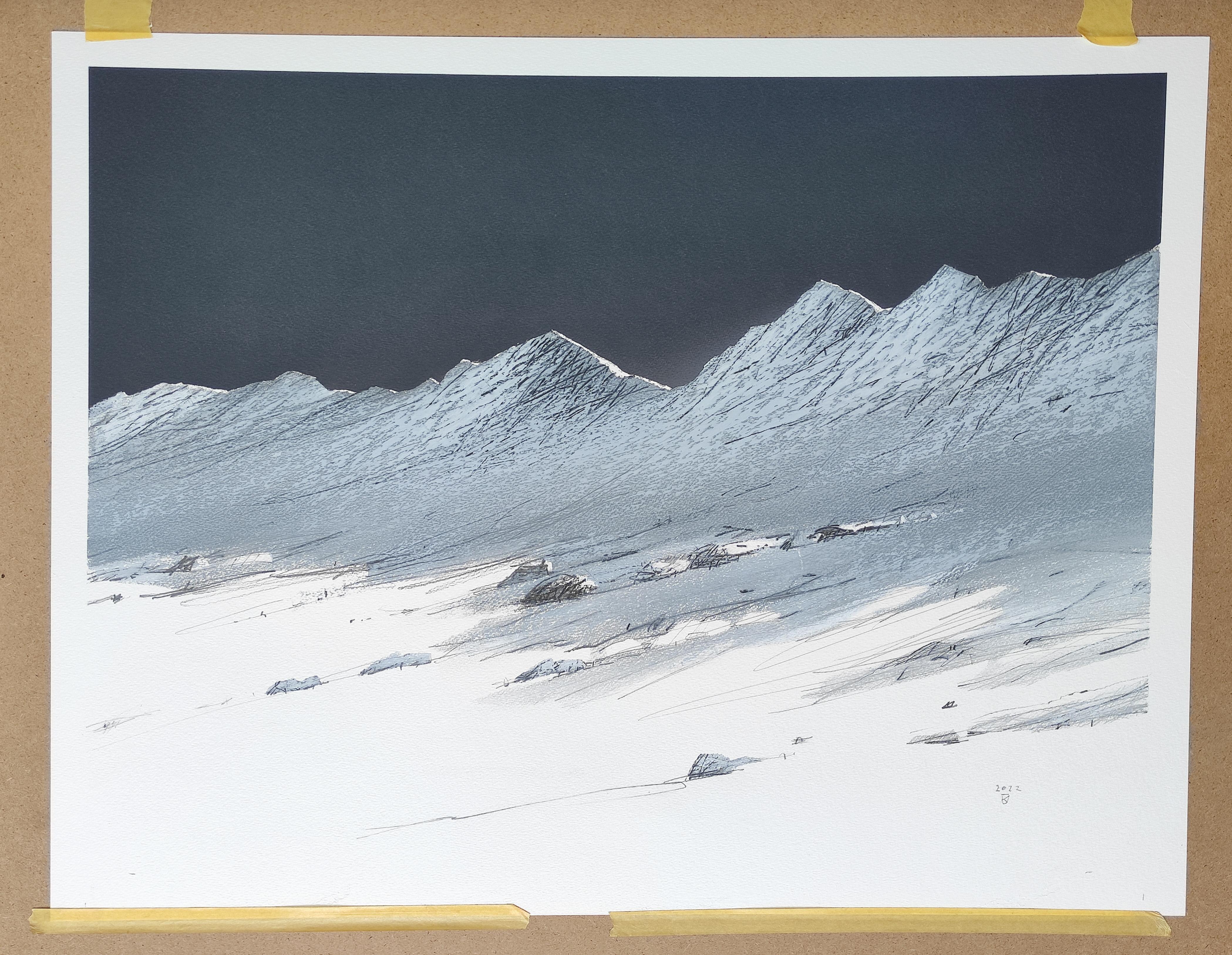 Winter Mountains - Zeitgenössische atmosphärische Landschaft Ölpastell  Malerei (Grau), Figurative Painting, von Janusz Kokot