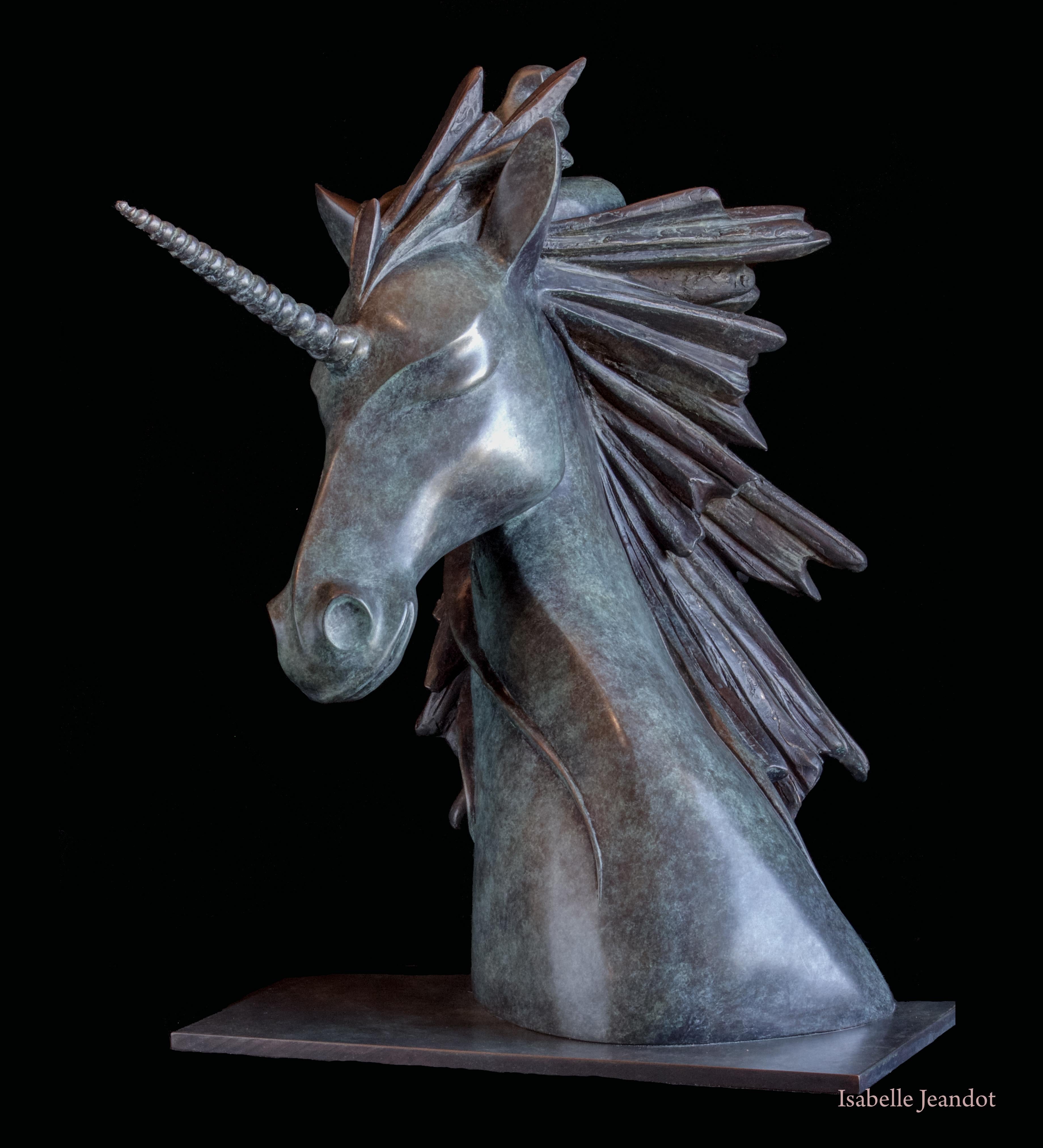 „Das Einhorn“:: Büste eines Einhorns:: geritten von einer herrlichen Bronzeskulptur – Sculpture von Isabelle Jeandot