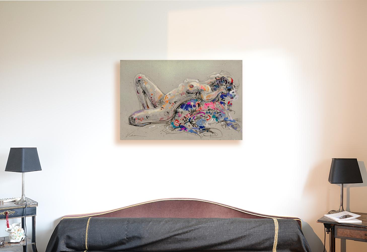 „“Flowery Offering“, Akt-Frauenpaar, farbenfrohes Gemälde in Mischtechnik – Painting von Raluca Vulcan