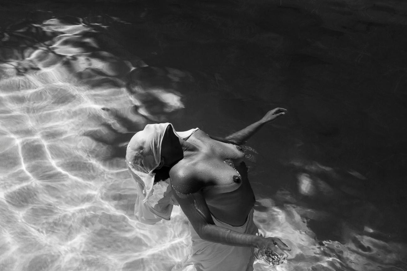 Calethia DeConto Nude Photograph - Peeling off Layers