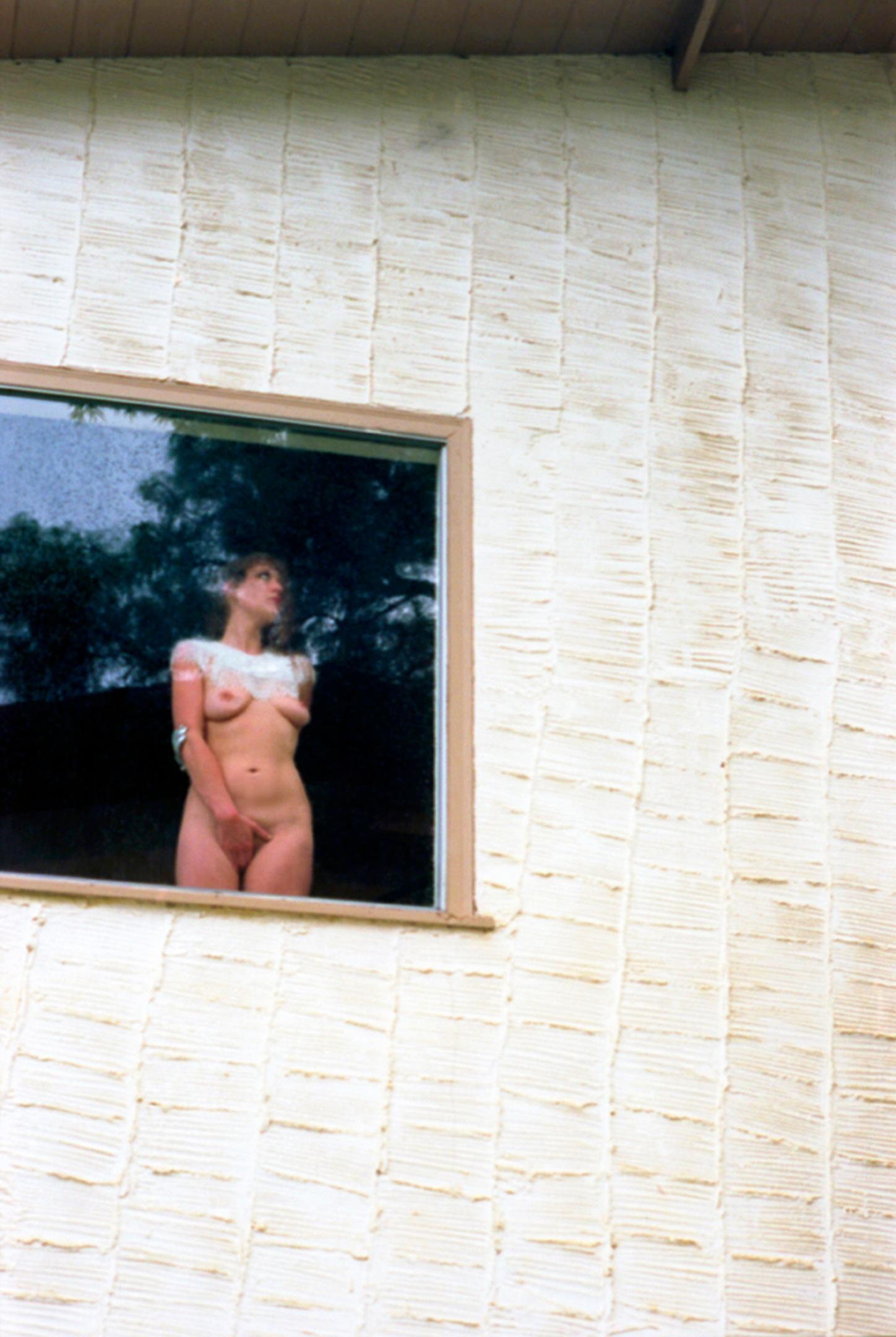 Sarah Elise Abramson Nude Photograph - Secret Exhbitionist