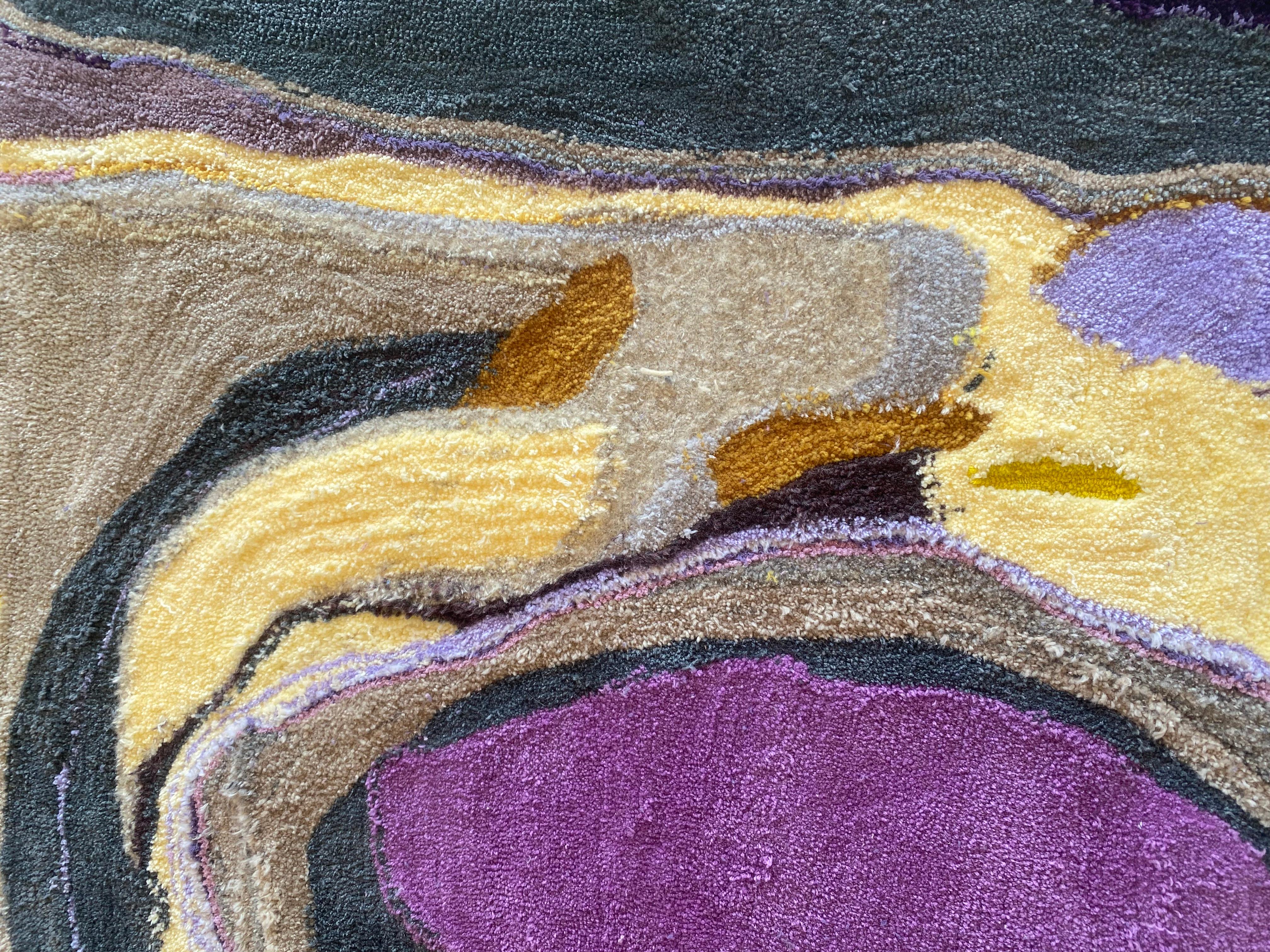 „Portal to a Geode“ -- Handgefertigter Teppich von Jenny Day im Angebot 2