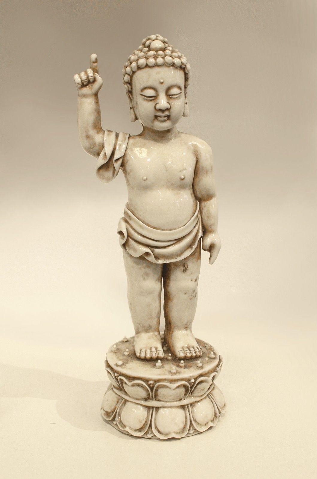 Shakyamuni Buddha Statue China, late Qing-Dynasty - Art by Unknown
