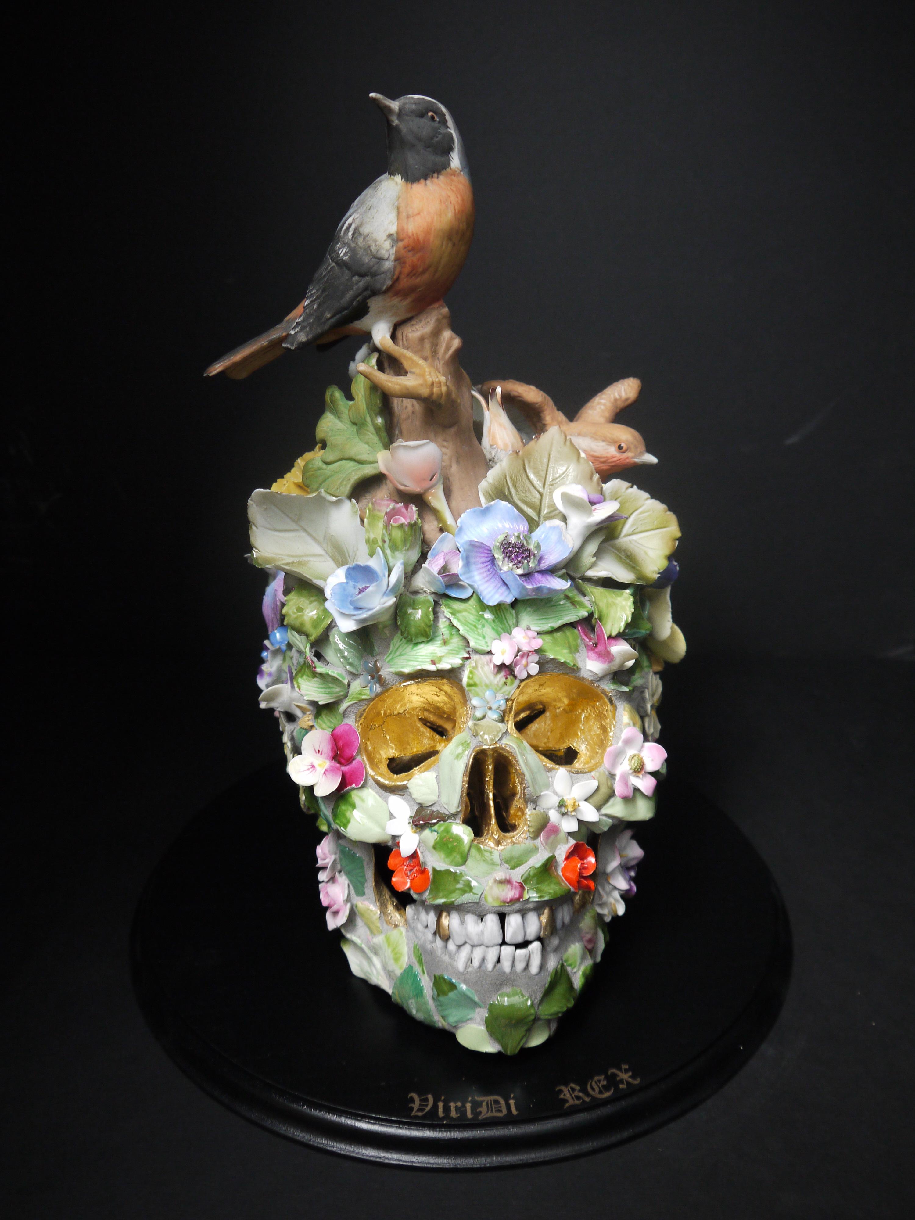 Recycled Ceramic on a life size resin human skull
By Susan Elliott


Taking inspiration from the cupboards of the nation.
 
Since moving to St Leonards from London, in 1999 Susan Elliott has combed every second hand shop, car boot sale and charity