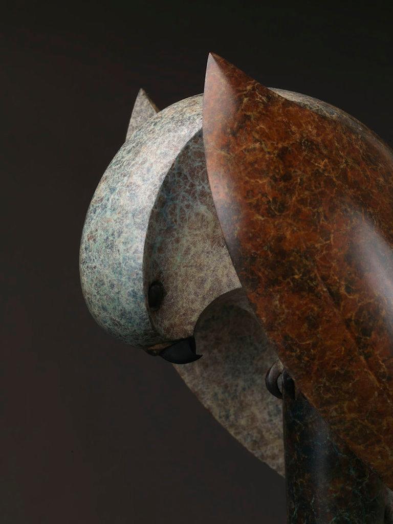 Kestrel, Cast Bronze Sculpture by British artist Paul Harvey For Sale 3